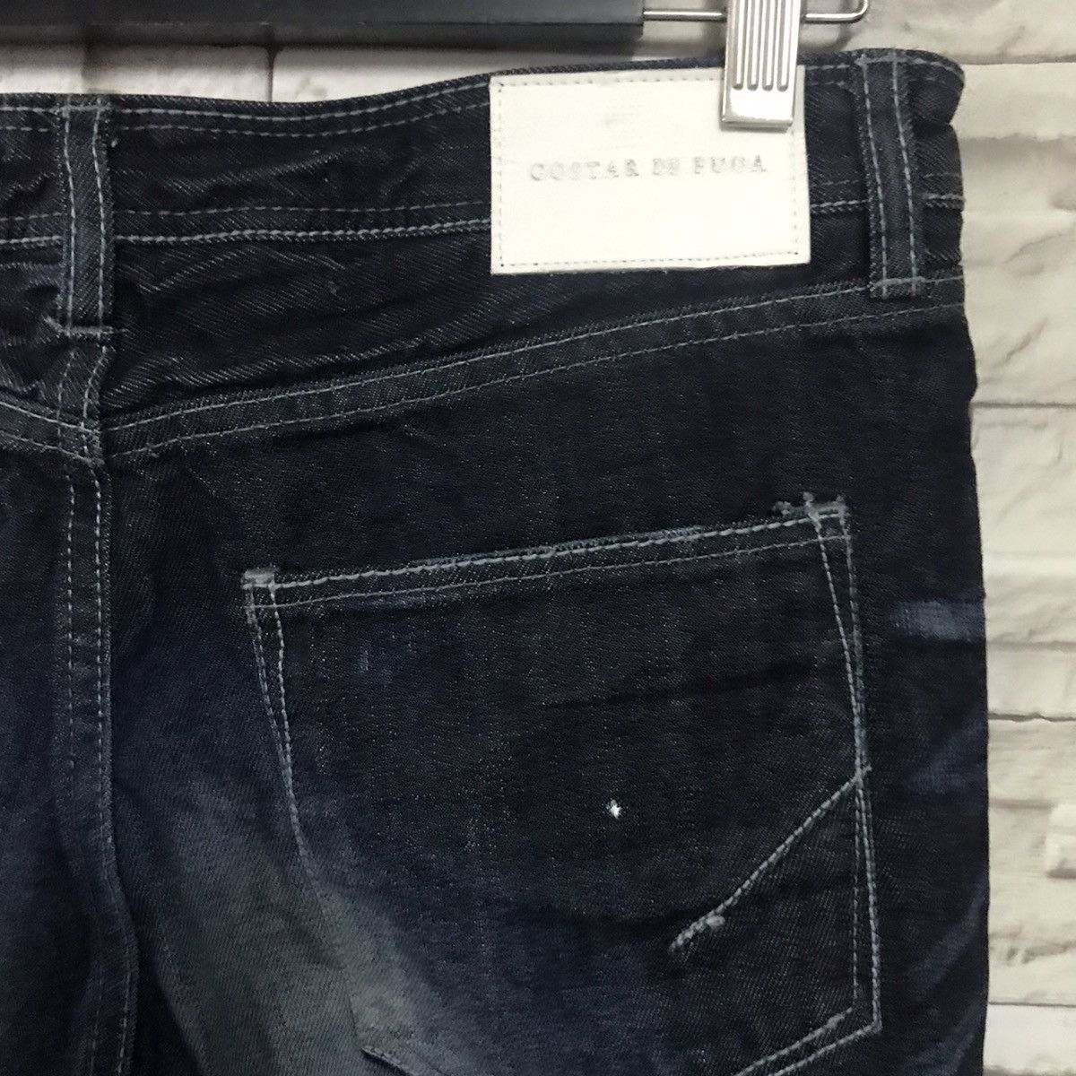GOSTAR DE FUGA Gostar De Fuga Coated Wax Denim Jeans Size US 31 - 10 Thumbnail