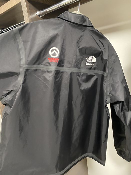 The North Face Summit Series Outer Tape Seam Coaches Jacket