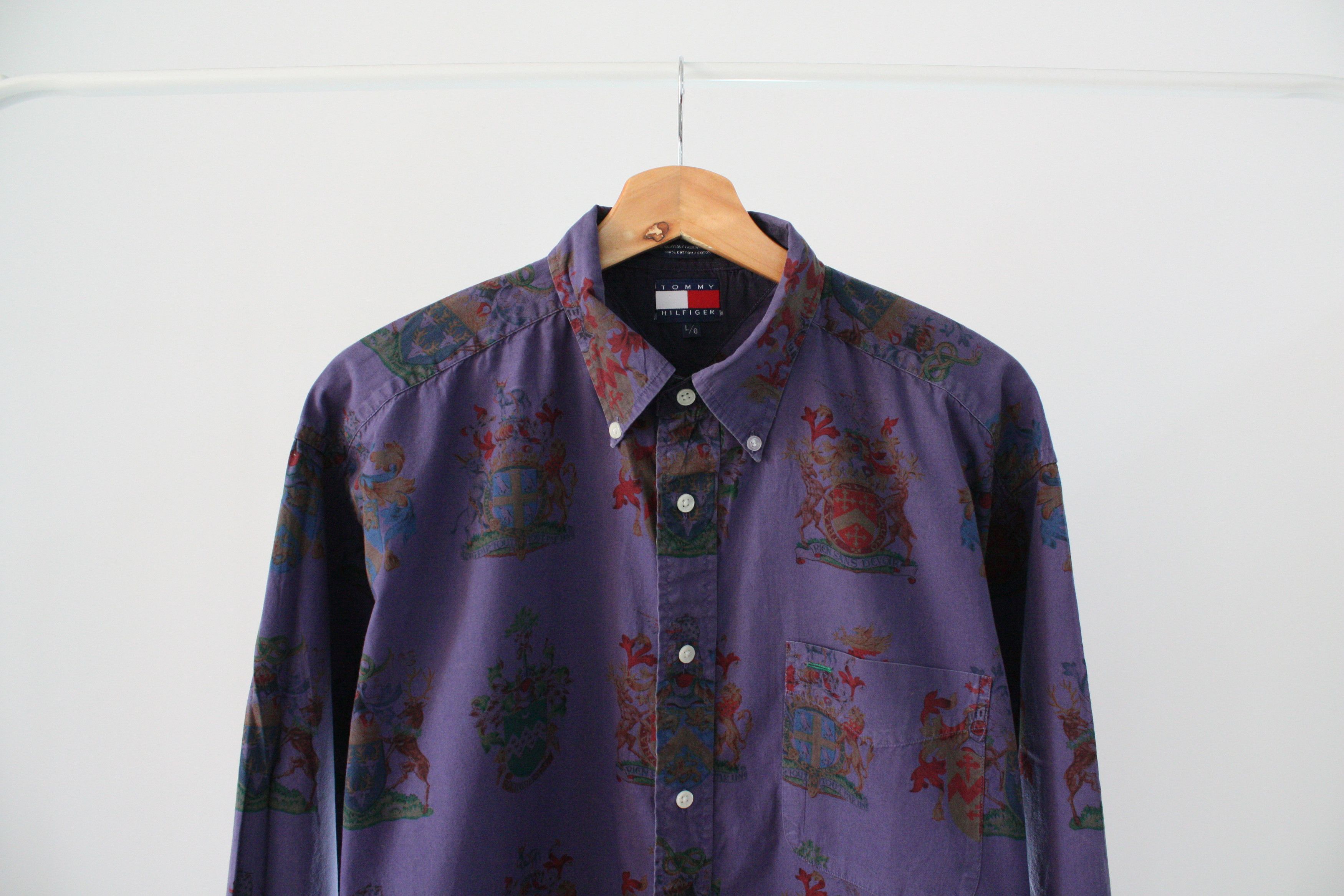 Tommy Hilfiger Tommy Hilfiger Rare Vintage Shirt Size US L / EU 52-54 / 3 - 1 Thumbnail