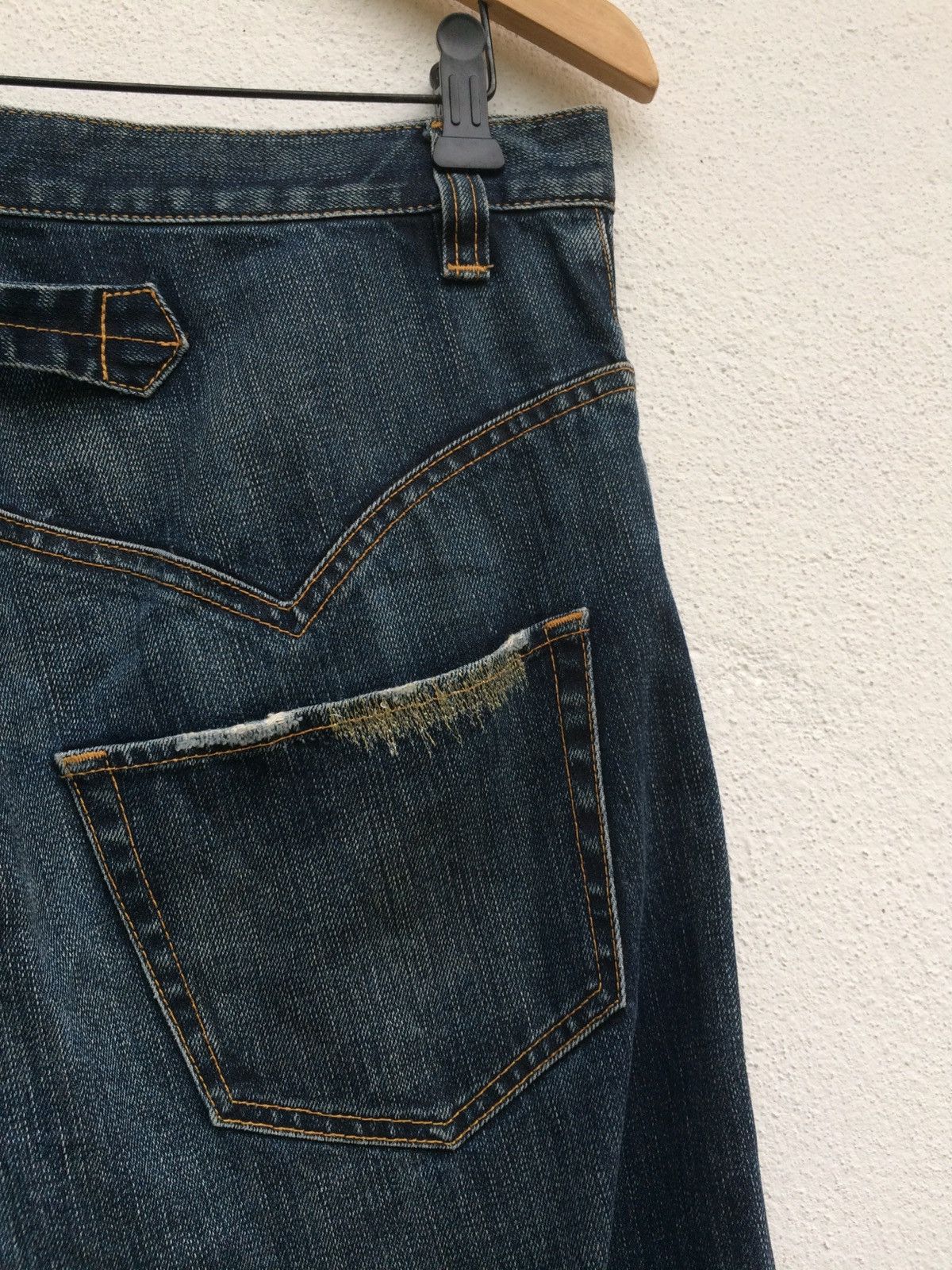 Issey Miyake ISSEY MIYAKE PROTEGE BUCKLE DISTRESSED DENIM Size US 33 - 9 Thumbnail