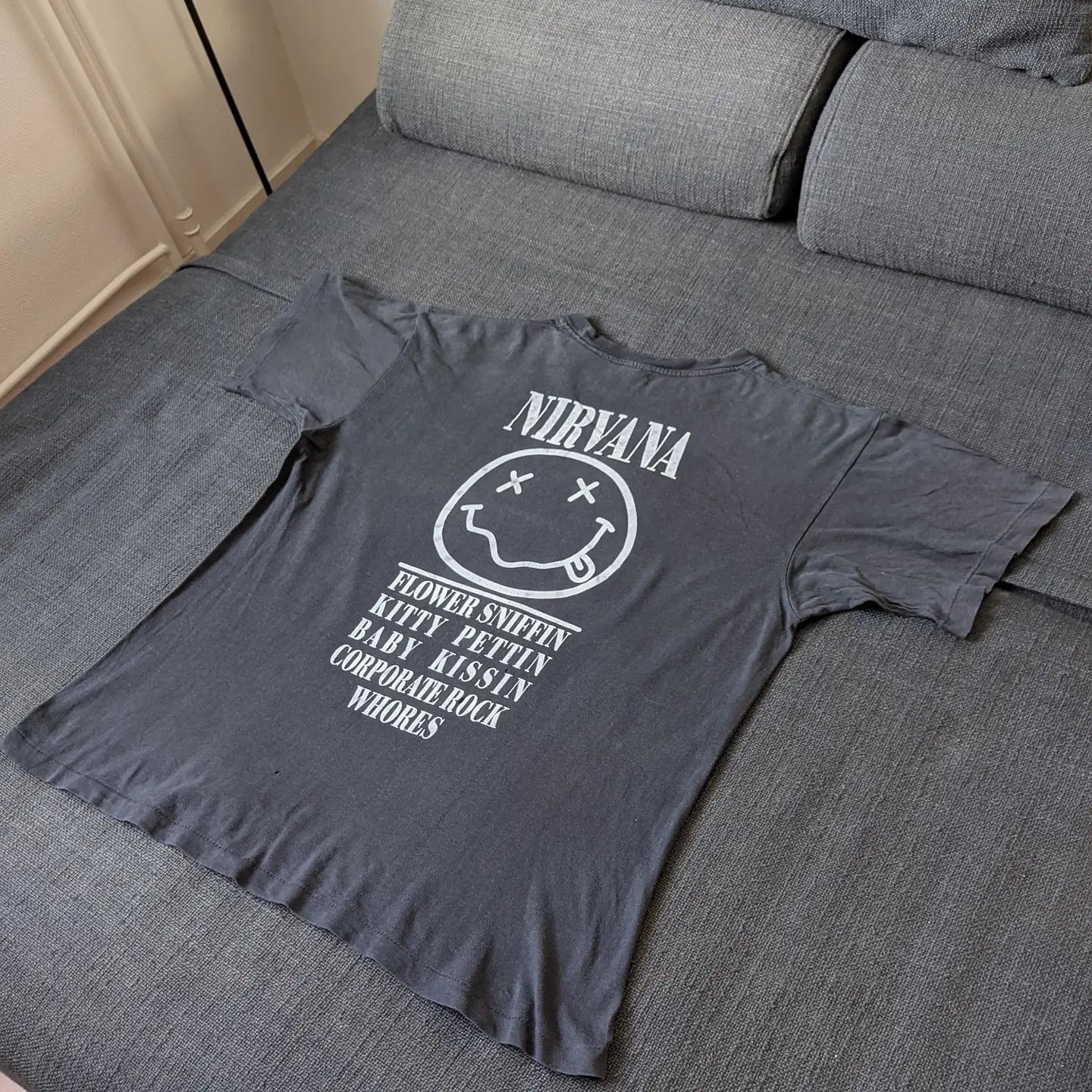 Band Tees × Nirvana × Vintage 1998 Nirvana Nevermind Kurt Cobain Size US XL / EU 56 / 4 - 3 Thumbnail