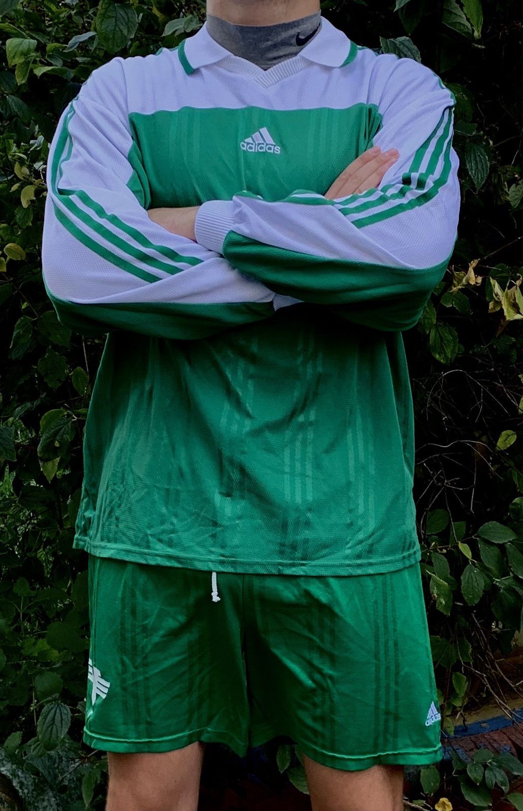 Adidas × Vintage Adidas Vintage 2000 Made in UK soccer set jersey Size US L / EU 52-54 / 3 - 10 Thumbnail