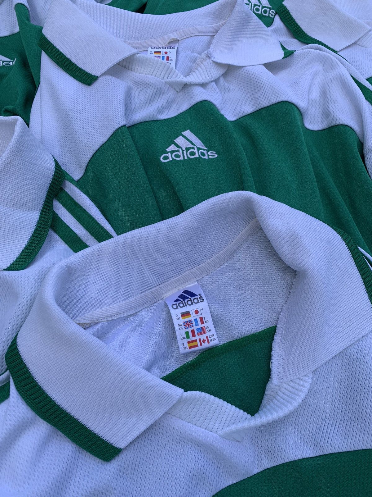 Adidas × Vintage Adidas Vintage 2000 Made in UK soccer set jersey Size US L / EU 52-54 / 3 - 5 Thumbnail