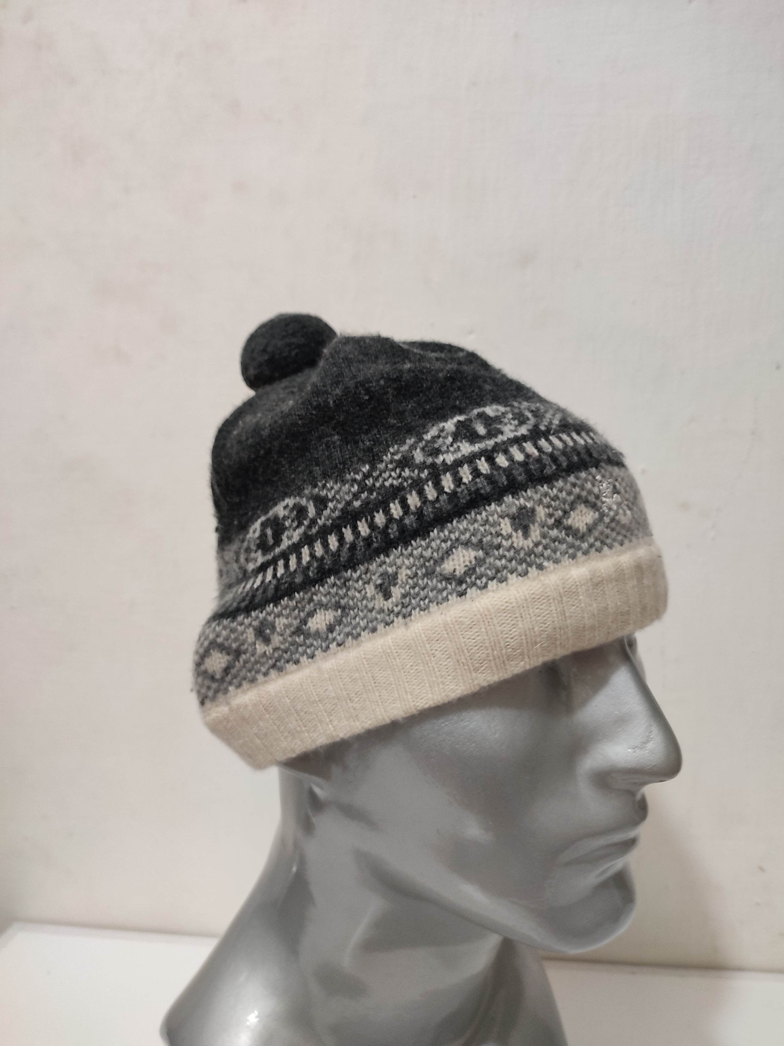 Burberry Burberry Beanie Size ONE SIZE - 3 Thumbnail