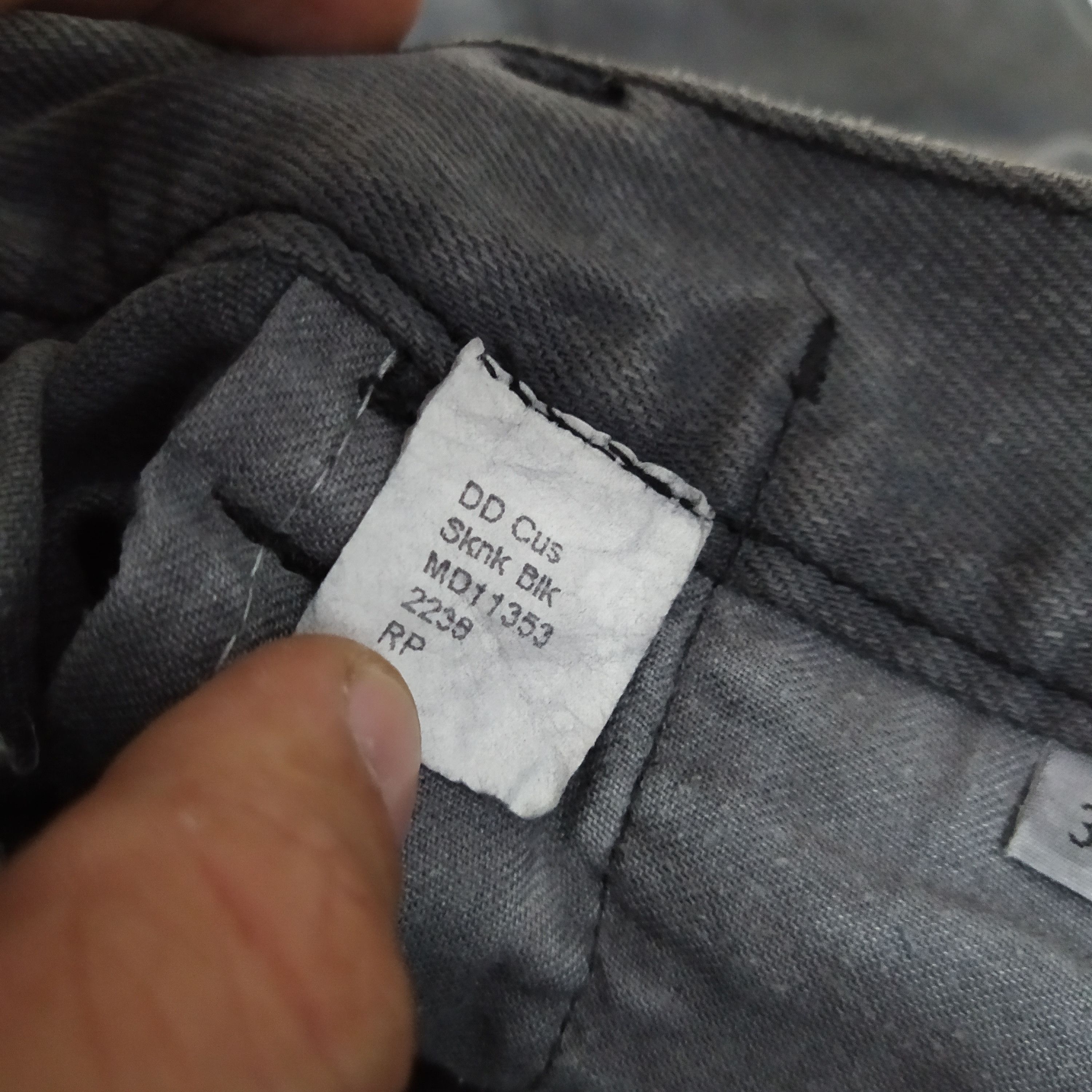 Ksubi VTG TSUBI KSUBI DISTRESSED DENIM LIMITED (D156) Size US 34 / EU 50 - 11 Thumbnail