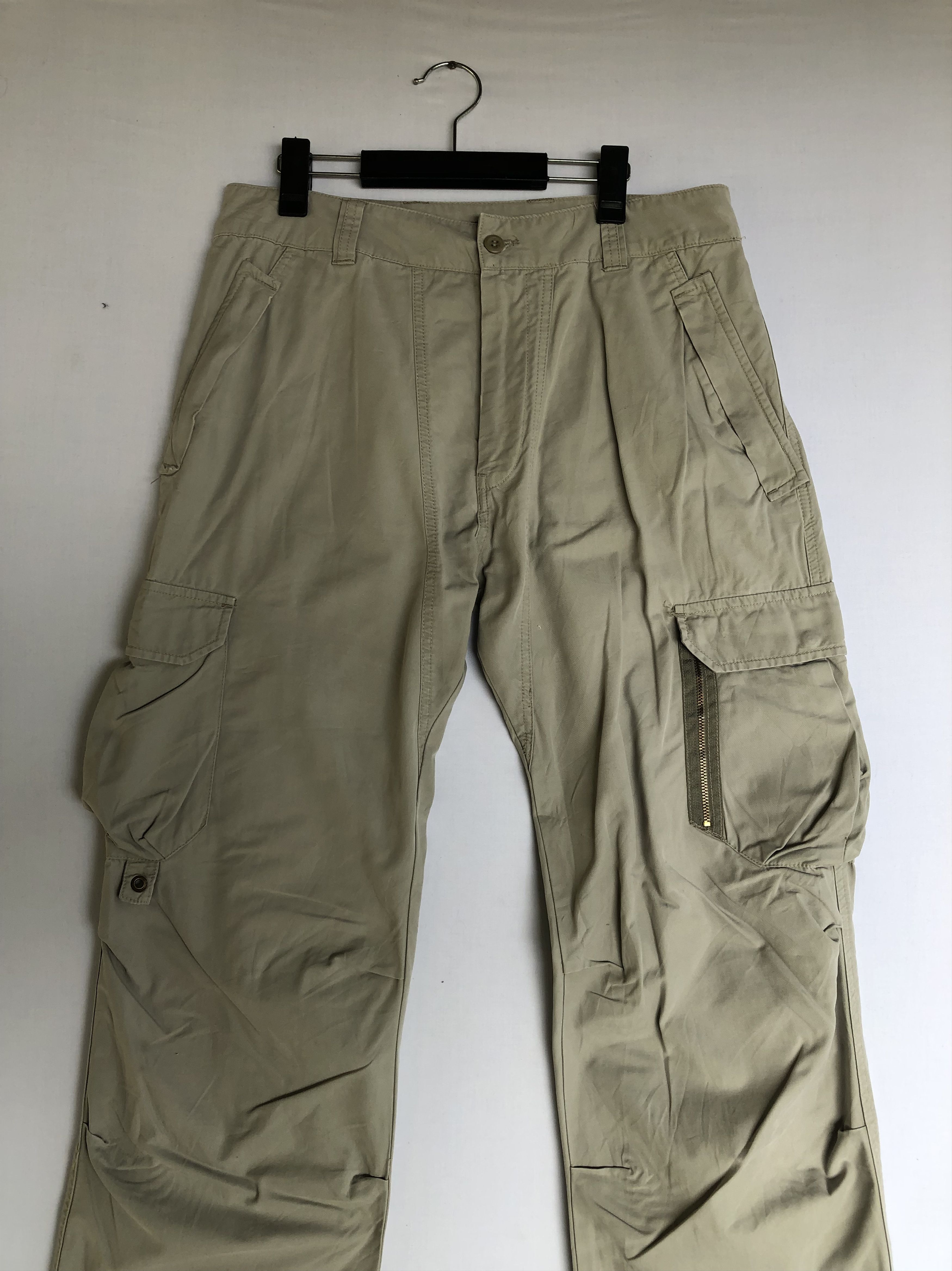 Japanese Brand Japanese brand grey cargo pants Size US 32 / EU 48 - 4 Thumbnail
