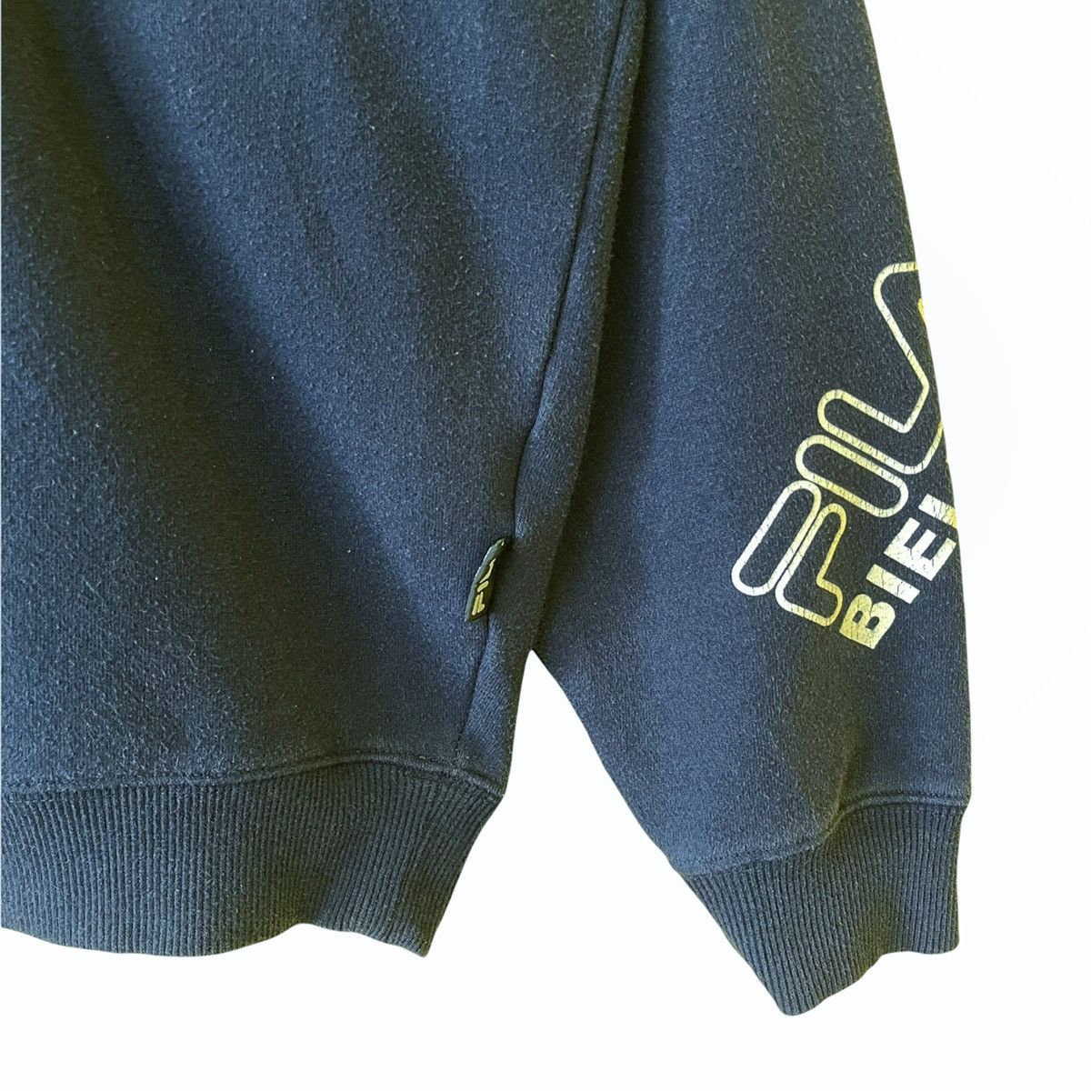 Fila 90’s Fila Biella Italy Crewneck Sweatshirt Oversize S Size US S / EU 44-46 / 1 - 5 Thumbnail