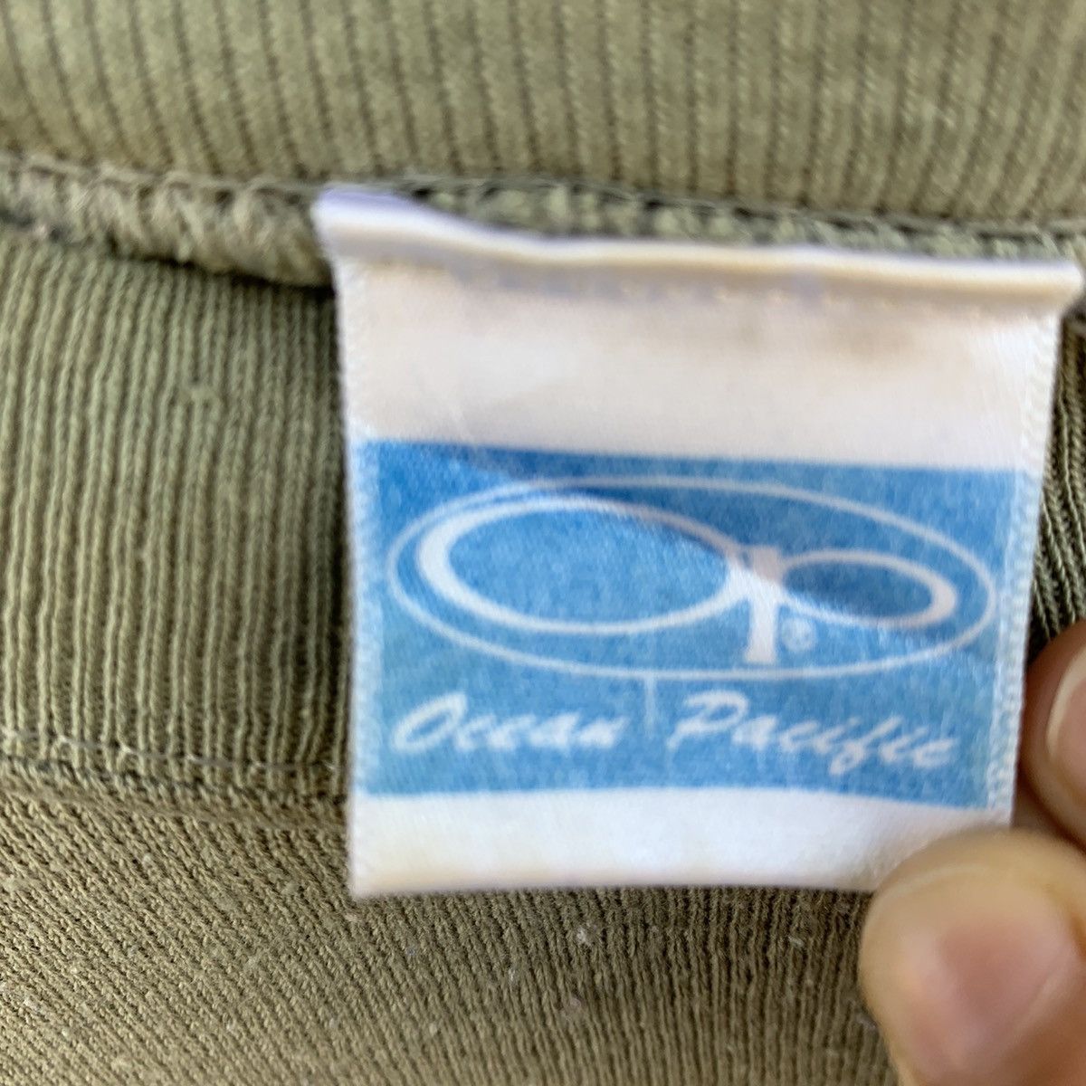 Ocean Pacific 90’s Ocean Pacific Size US M / EU 48-50 / 2 - 7 Thumbnail