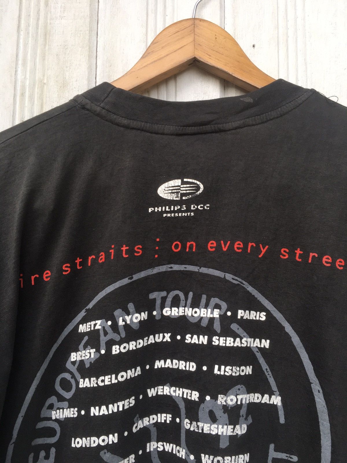 Band Tees Vintage 90s Dire Straits Sultans Of Swing On The Street Tour Size US L / EU 52-54 / 3 - 11 Thumbnail