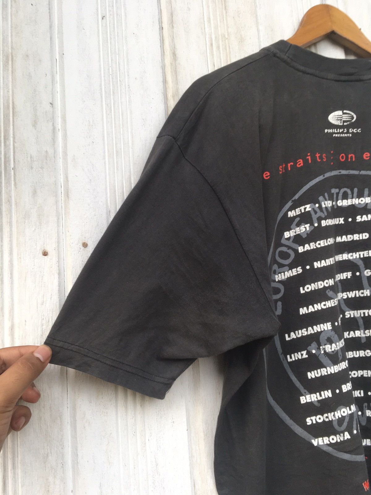Band Tees Vintage 90s Dire Straits Sultans Of Swing On The Street Tour Size US L / EU 52-54 / 3 - 12 Thumbnail