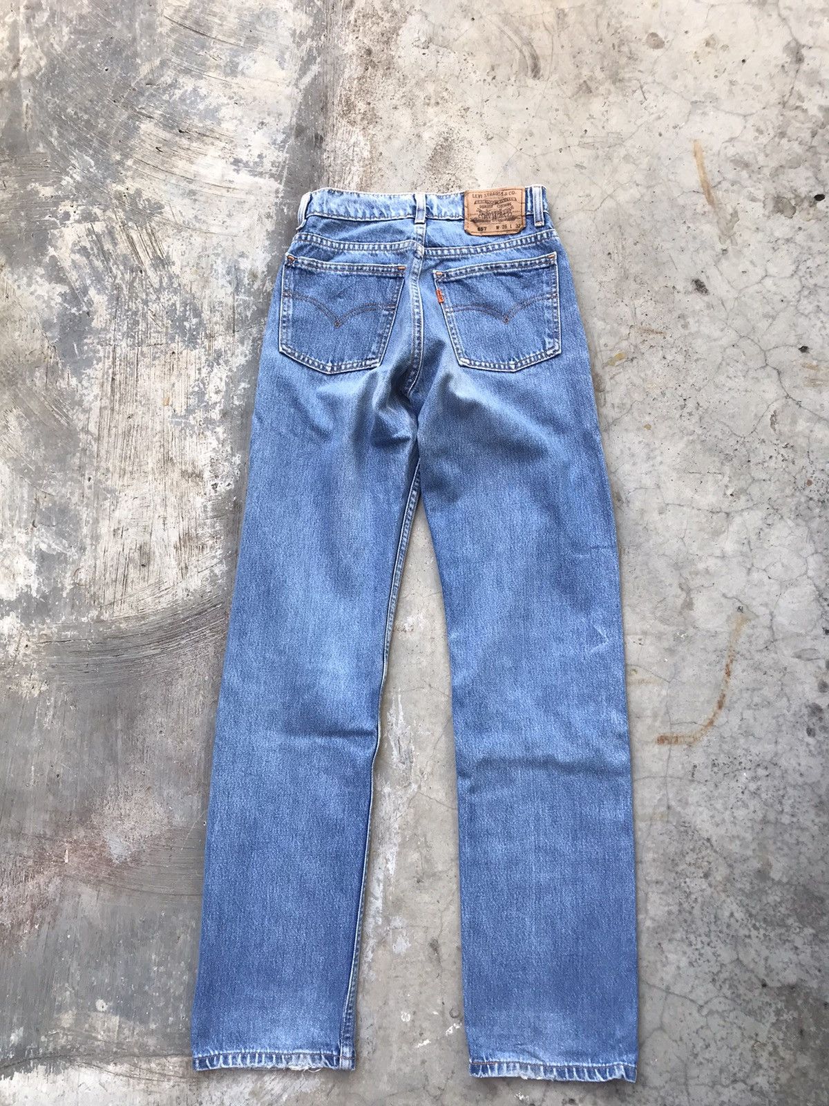 Levi's LIGHT BLUE WASH VTG LEVIS 657 ORANGE TABS DENIM JEANS W26 Size US 26 / EU 42 - 3 Thumbnail