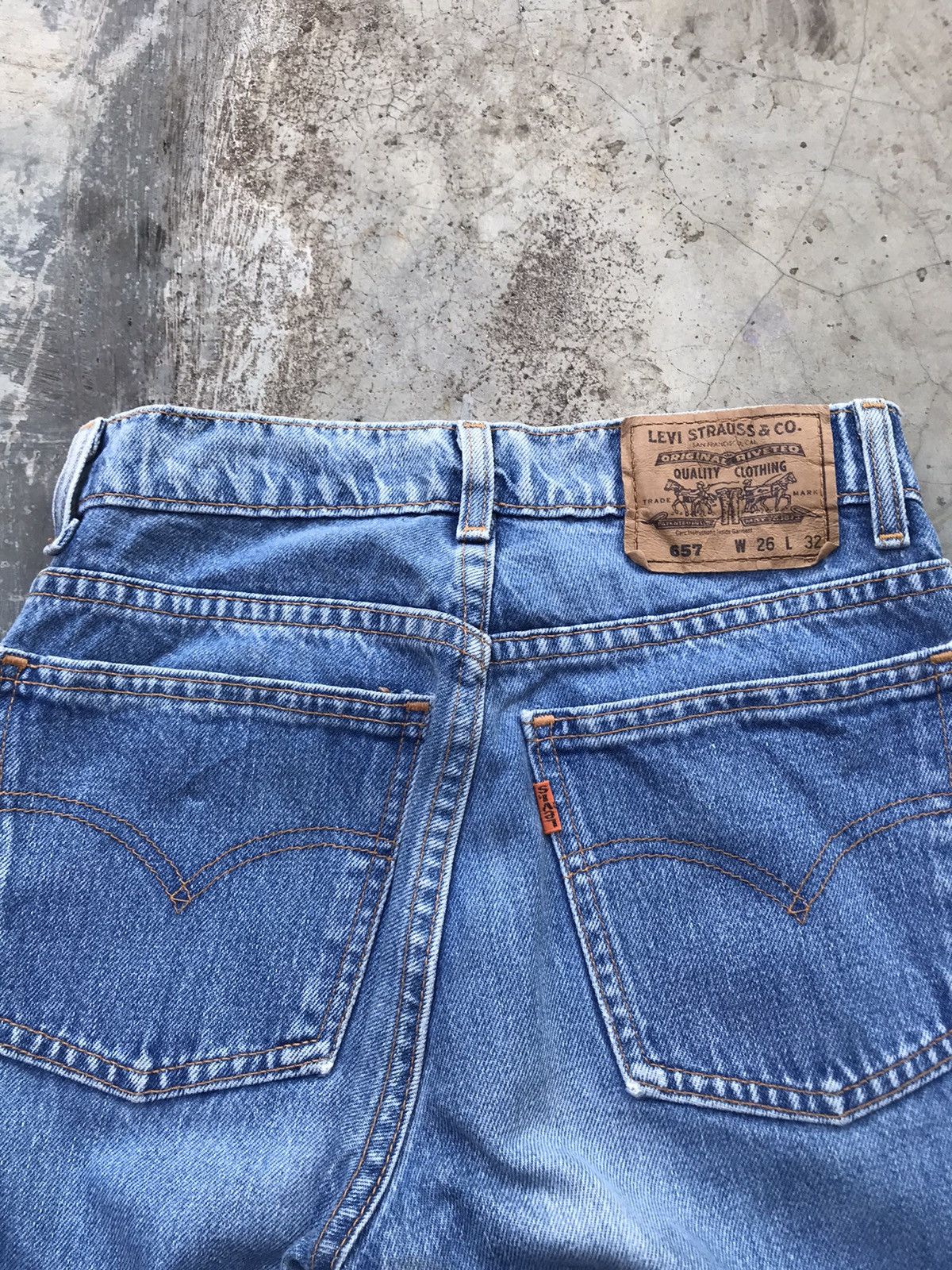 Levi's LIGHT BLUE WASH VTG LEVIS 657 ORANGE TABS DENIM JEANS W26 Size US 26 / EU 42 - 12 Thumbnail