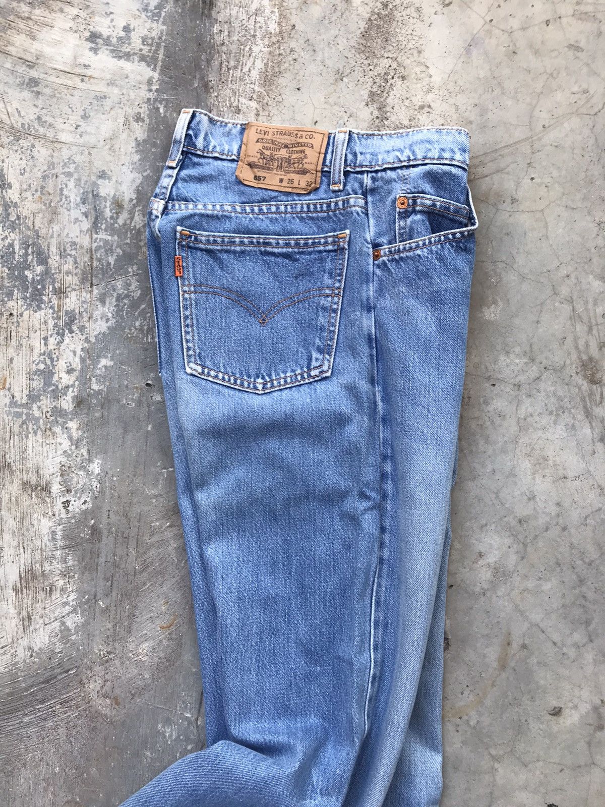 Levi's LIGHT BLUE WASH VTG LEVIS 657 ORANGE TABS DENIM JEANS W26 Size US 26 / EU 42 - 8 Thumbnail