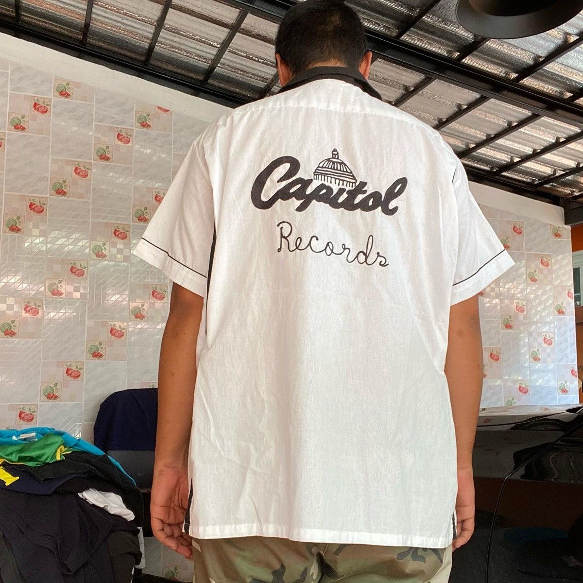 Vintage Rare Vintage 70s 80s Capitol Records Bowling Shirt Size US XL / EU 56 / 4 - 1 Thumbnail