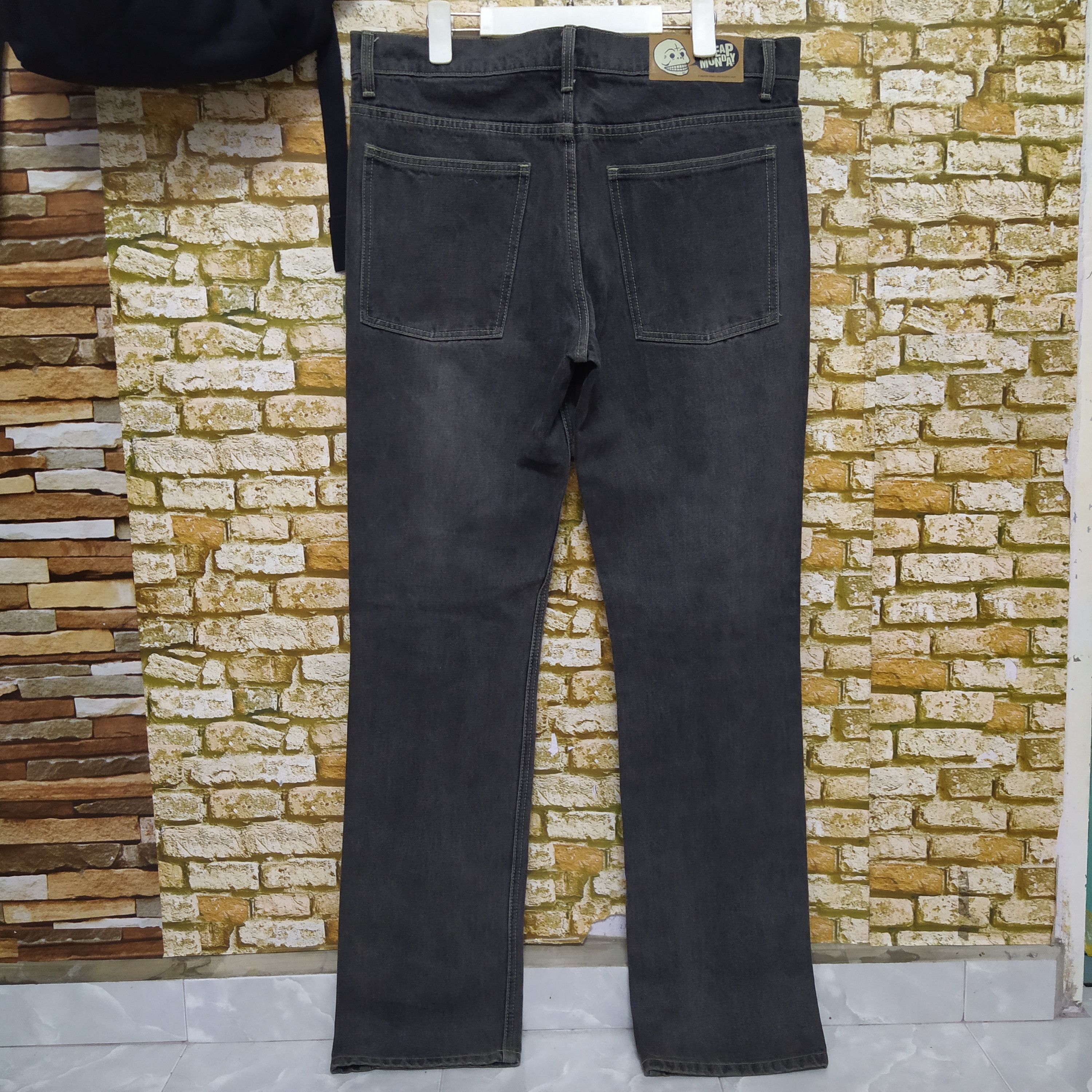 Cheap Monday CHEAP MONDAY DENIM SMOKE BLACK (D162) Size US 37 - 1 Thumbnail
