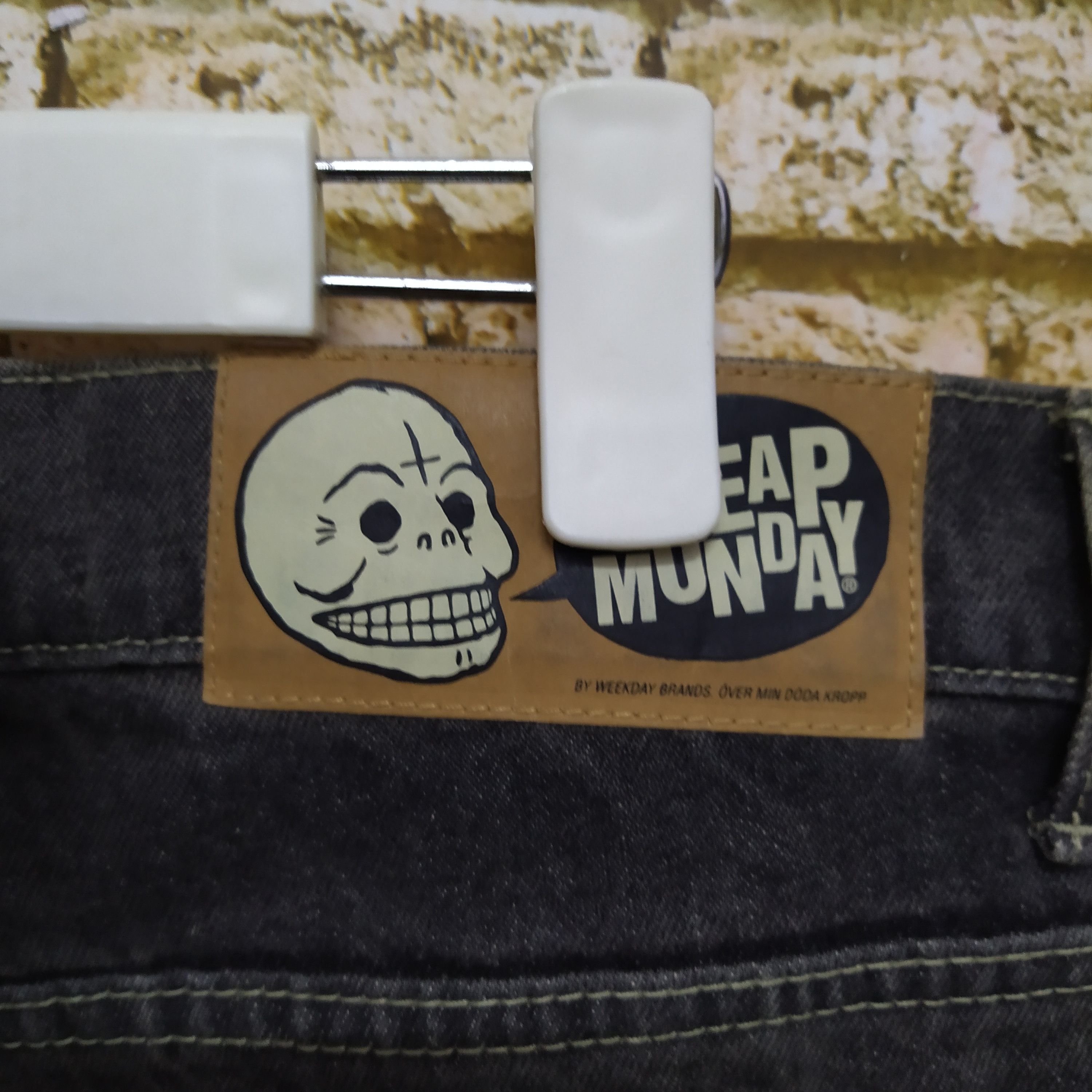 Cheap Monday CHEAP MONDAY DENIM SMOKE BLACK (D162) Size US 37 - 2 Thumbnail