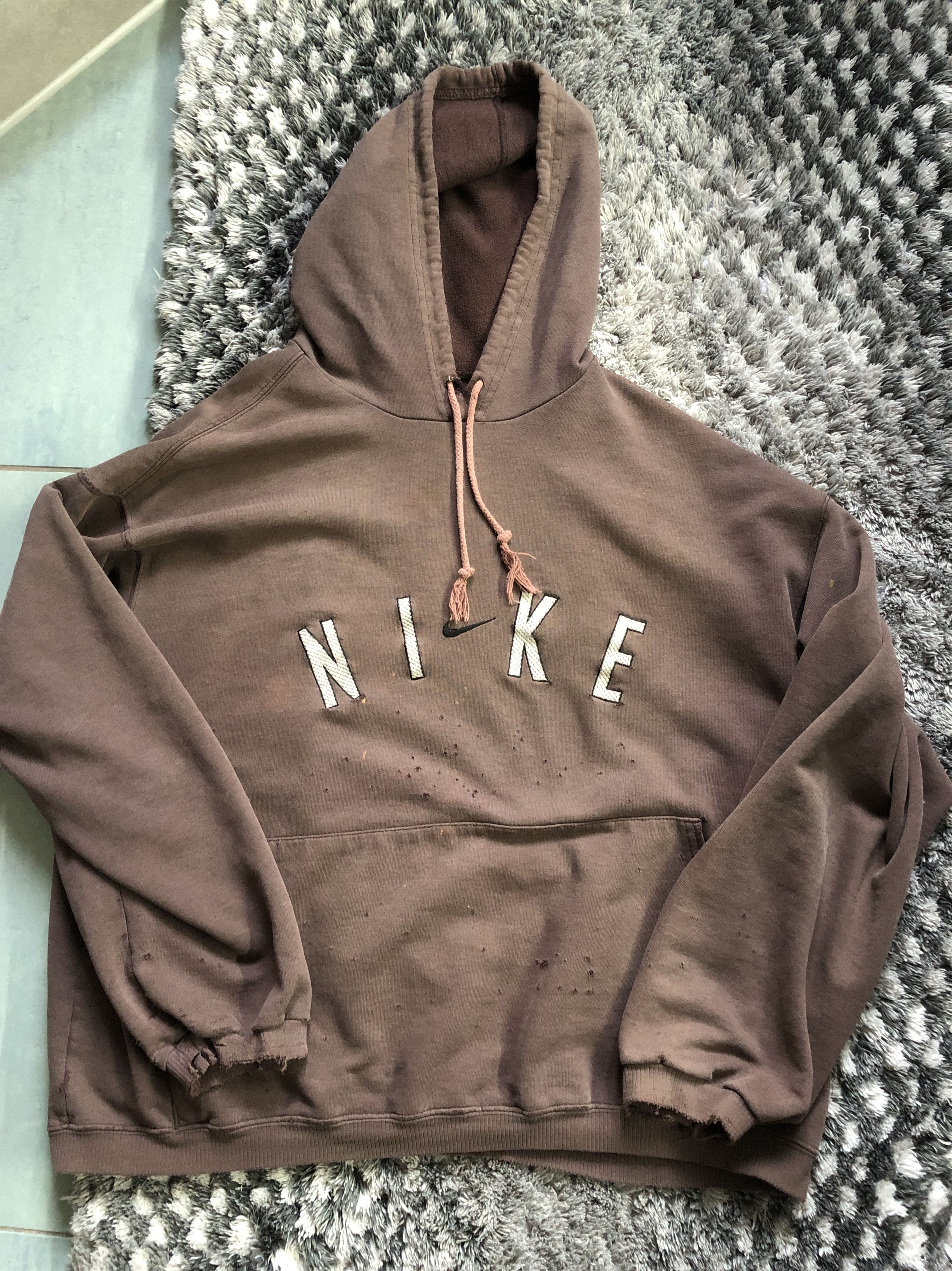 Nike spell out online hoodie vintage