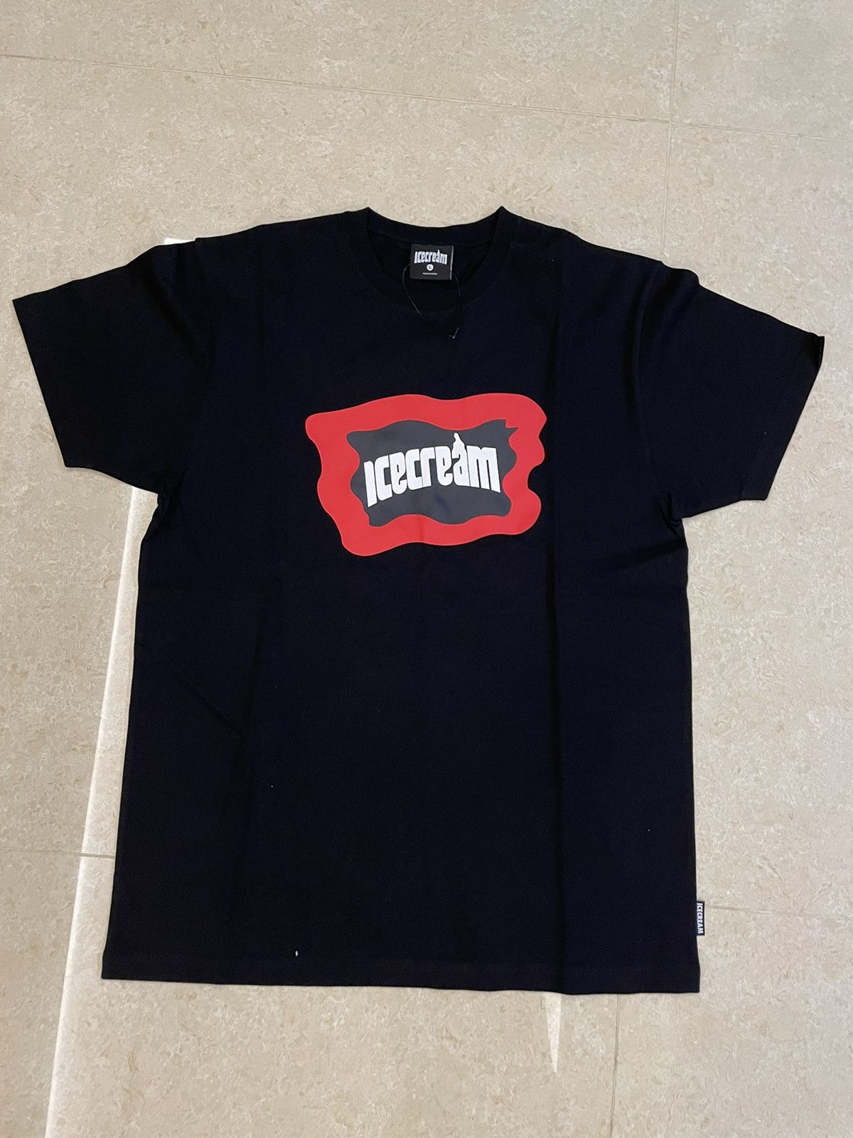 Icecream UNWORN* Icecream logo tee Size US L / EU 52-54 / 3 - 1 Thumbnail