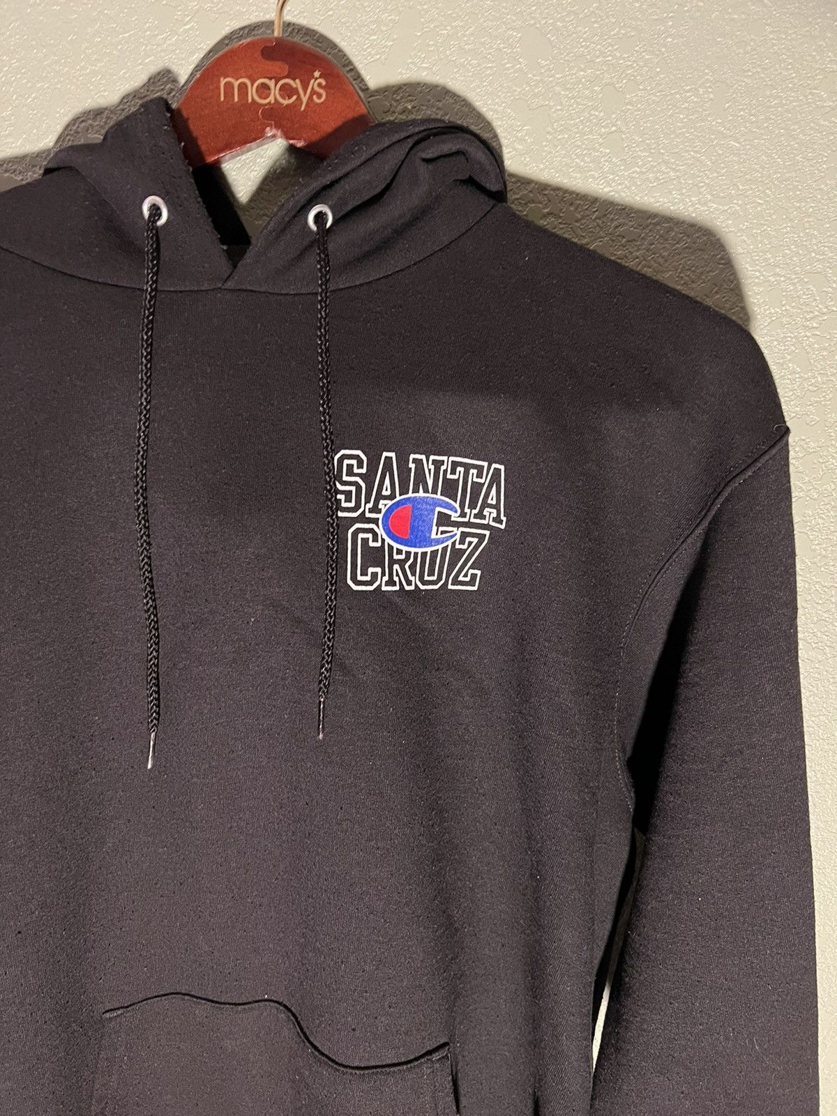 Santa cruz x champion hoodie online