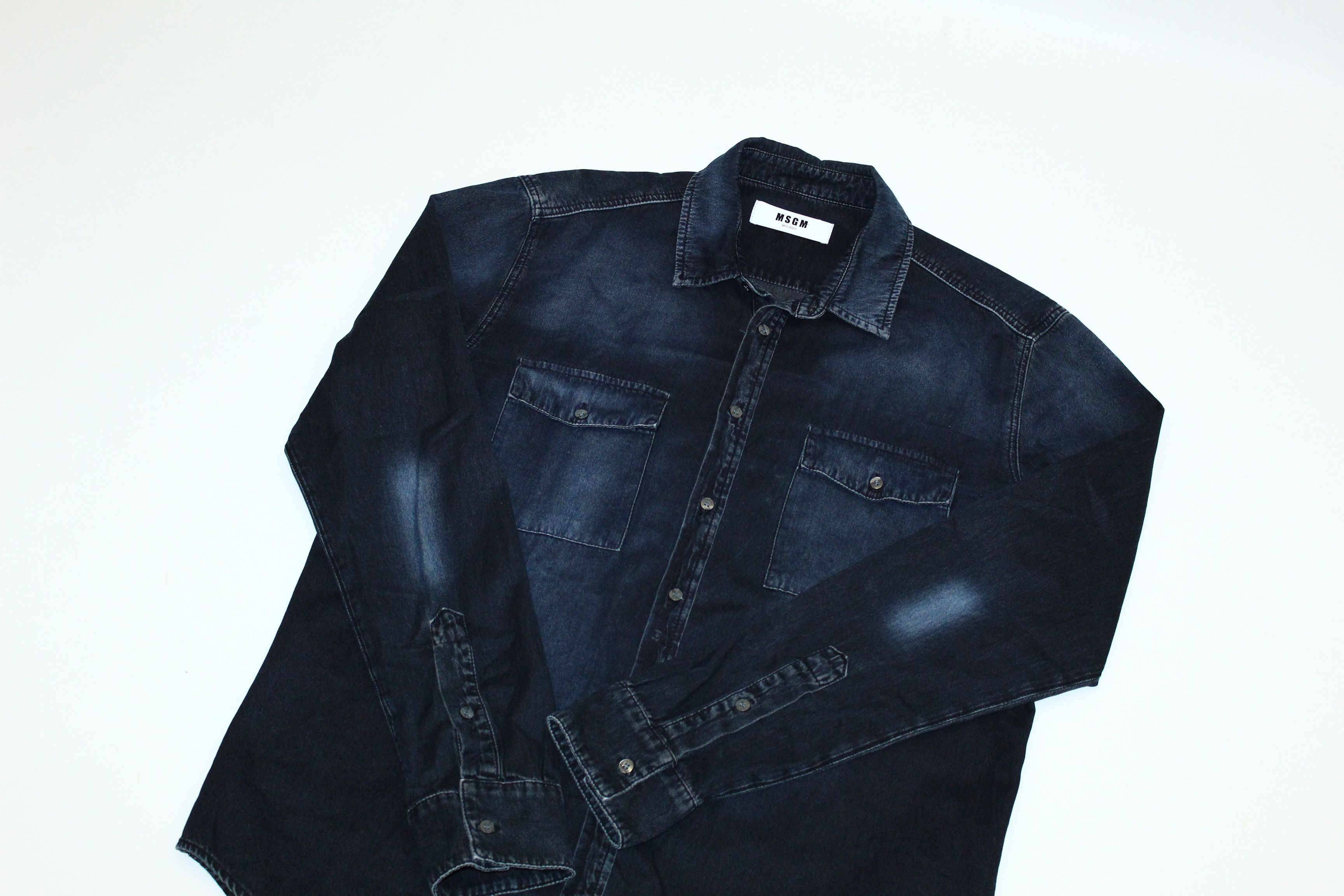 MSGM MSGM Big Logo Distressed Faded Denim Overshirt Size US L / EU 52-54 / 3 - 4 Thumbnail