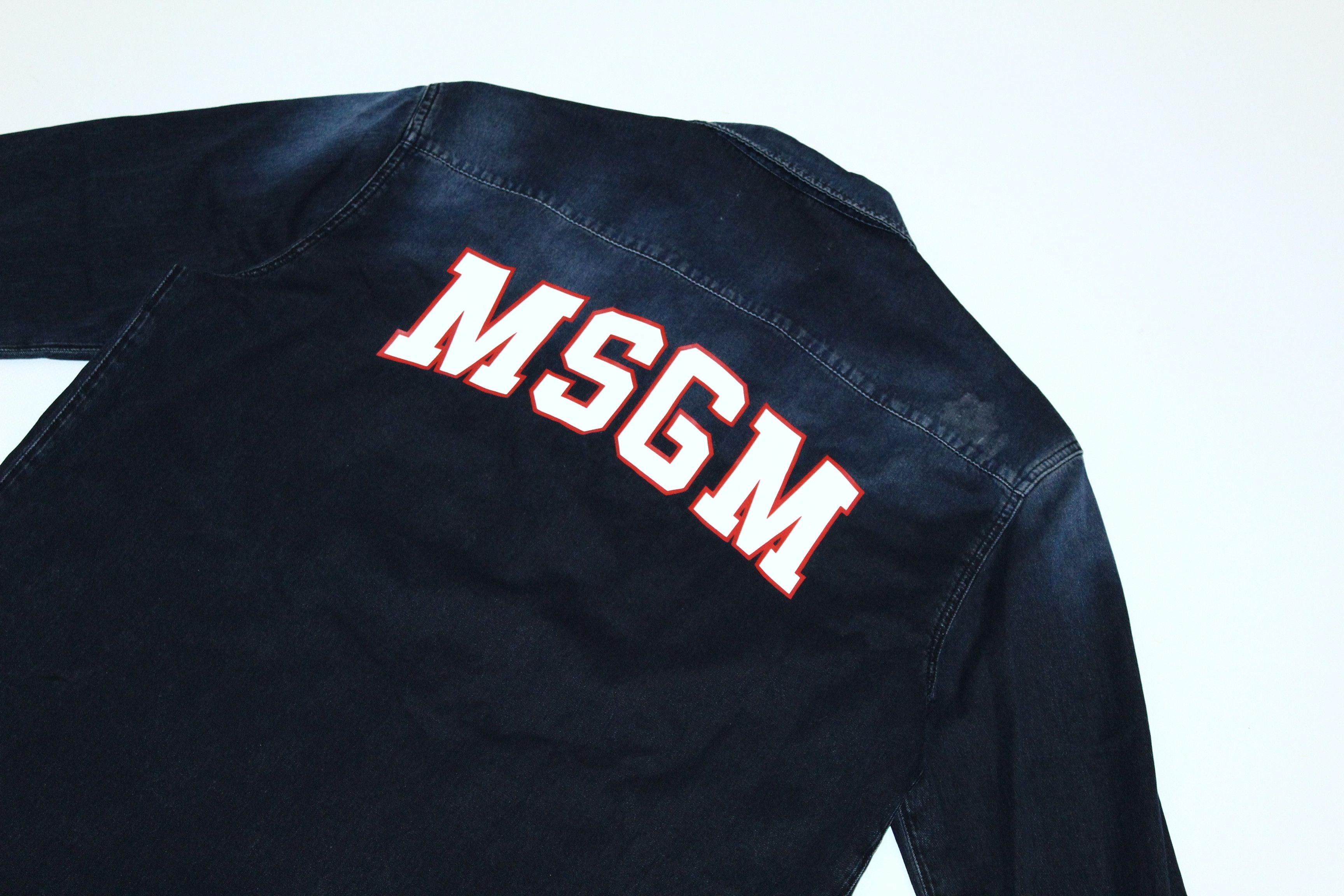 MSGM MSGM Big Logo Distressed Faded Denim Overshirt Size US L / EU 52-54 / 3 - 9 Thumbnail