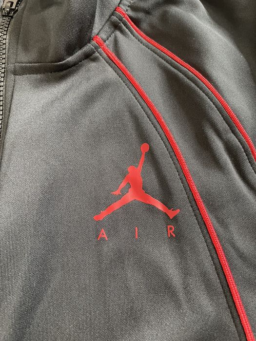 jumpman air suit