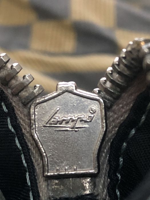 Lampo zipper prada sales