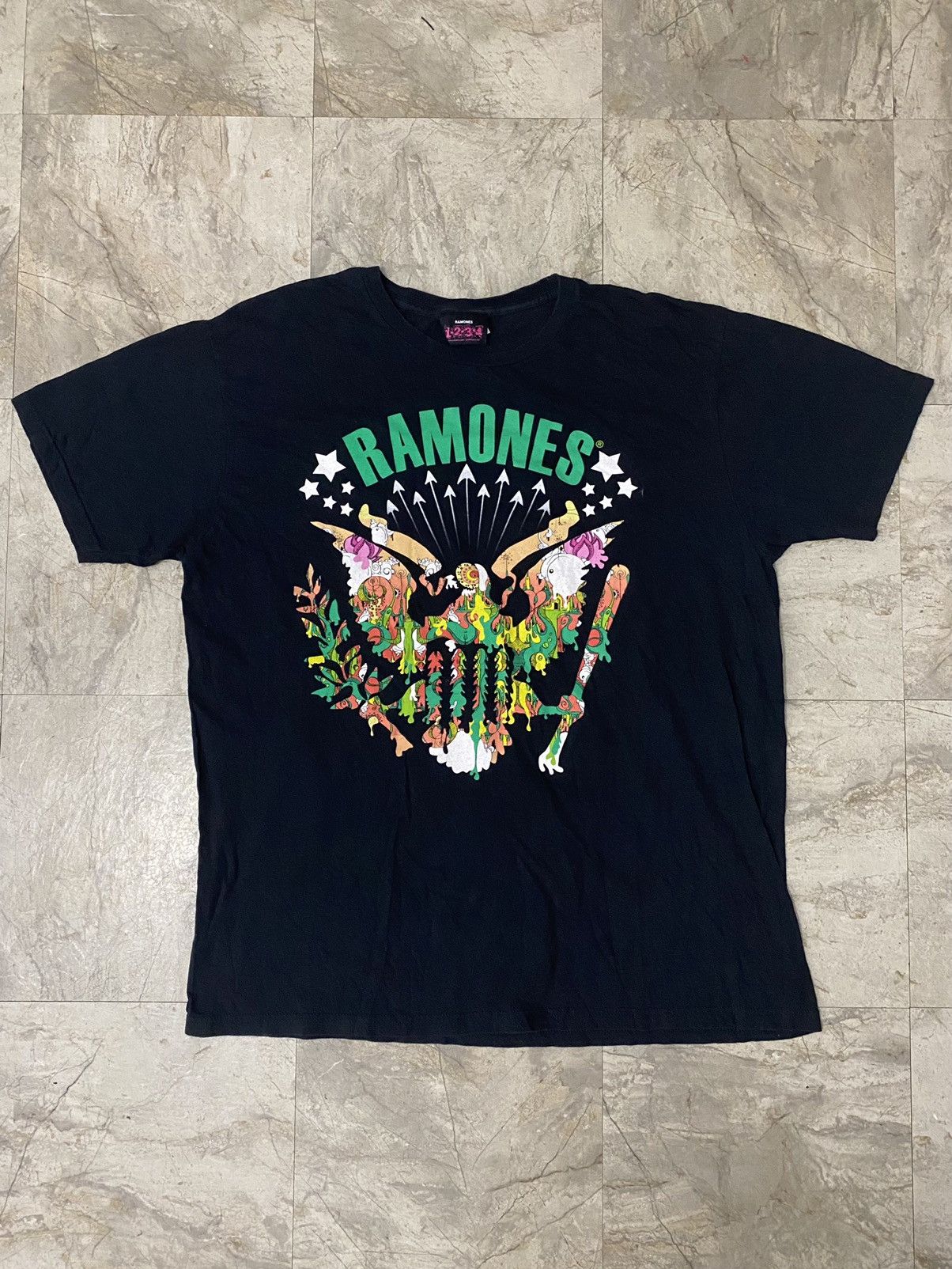 Vintage 2000s Ramones Tee