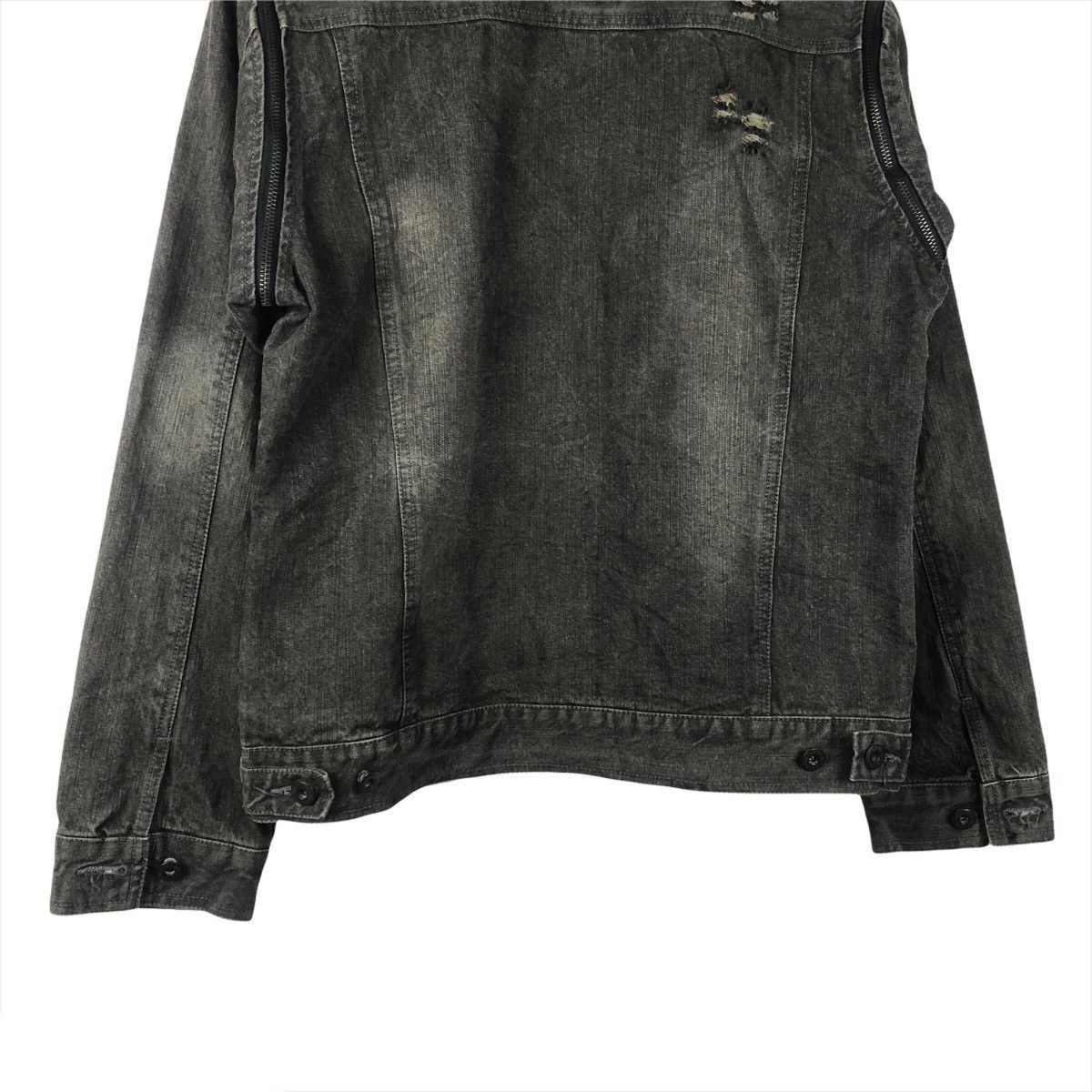 In The Attic In The Attic 🇯🇵 Distressed Detachable Sleeve Denim Jacket Size US M / EU 48-50 / 2 - 5 Thumbnail
