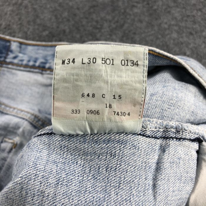 Levi's Vintage 90s Light Wash Levis 501 Jeans-JM1020 | Grailed