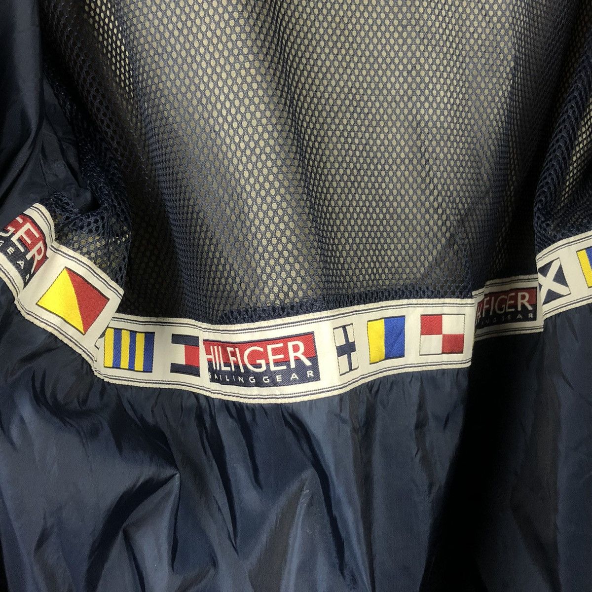 Tommy Hilfiger Vintage 90s Tommy Hilfiger Sailing Gear Size US M / EU 48-50 / 2 - 19 Thumbnail