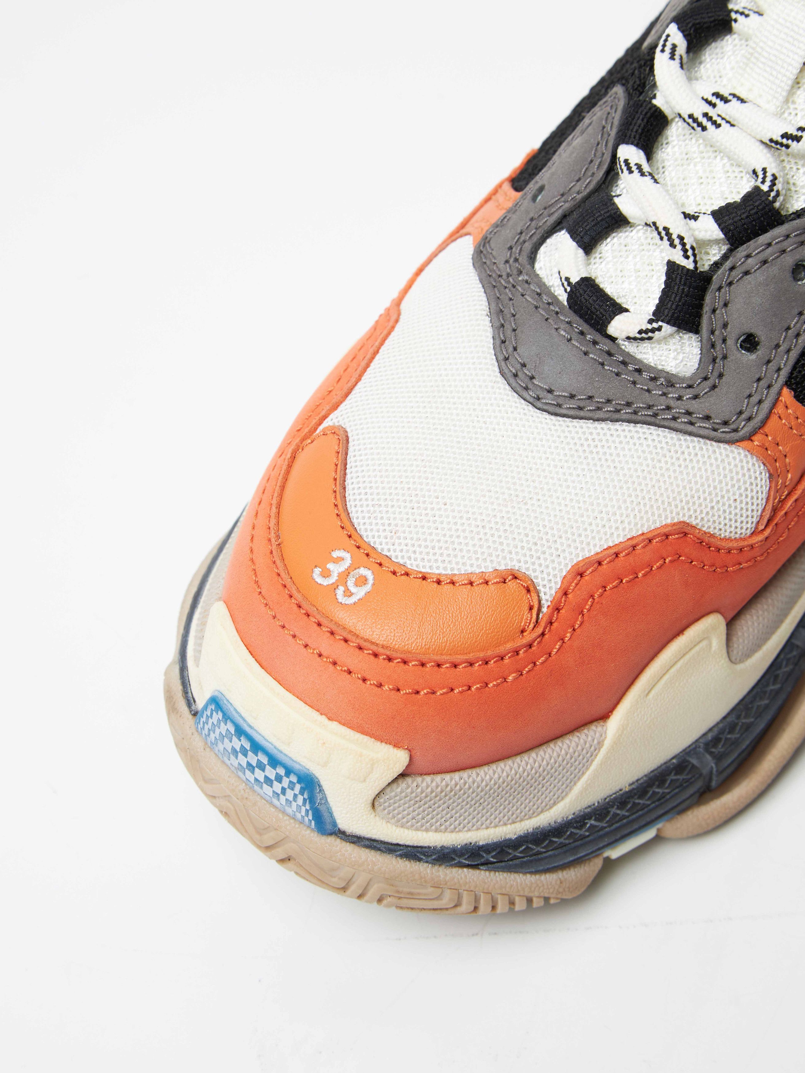 Balenciaga Triple S Sneakers Size US 6 / EU 39 - 5 Thumbnail