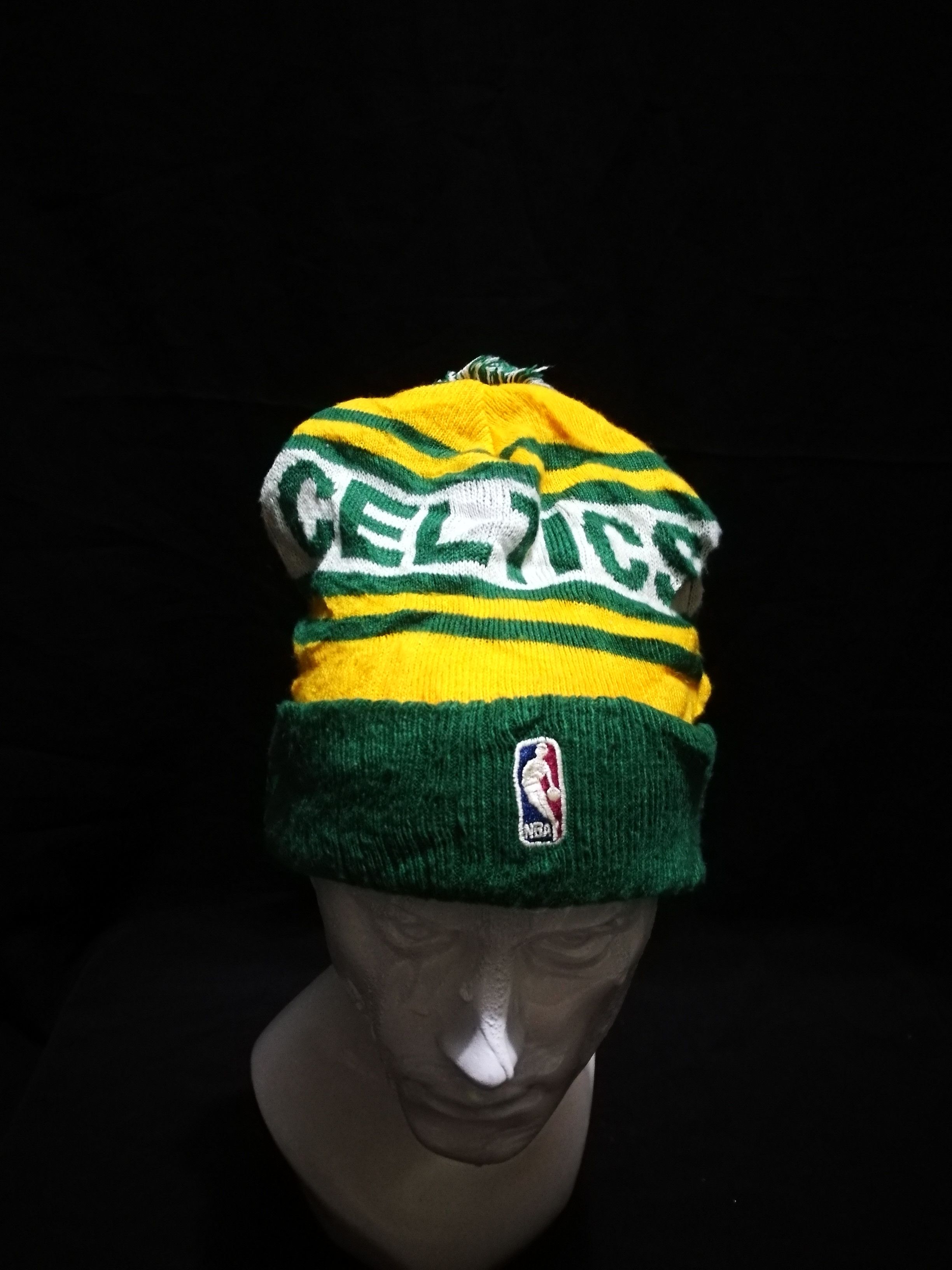NBA × NFL × Reebok Vintage Reebok NFL celtics team Snow cap Size ONE SIZE - 1 Thumbnail