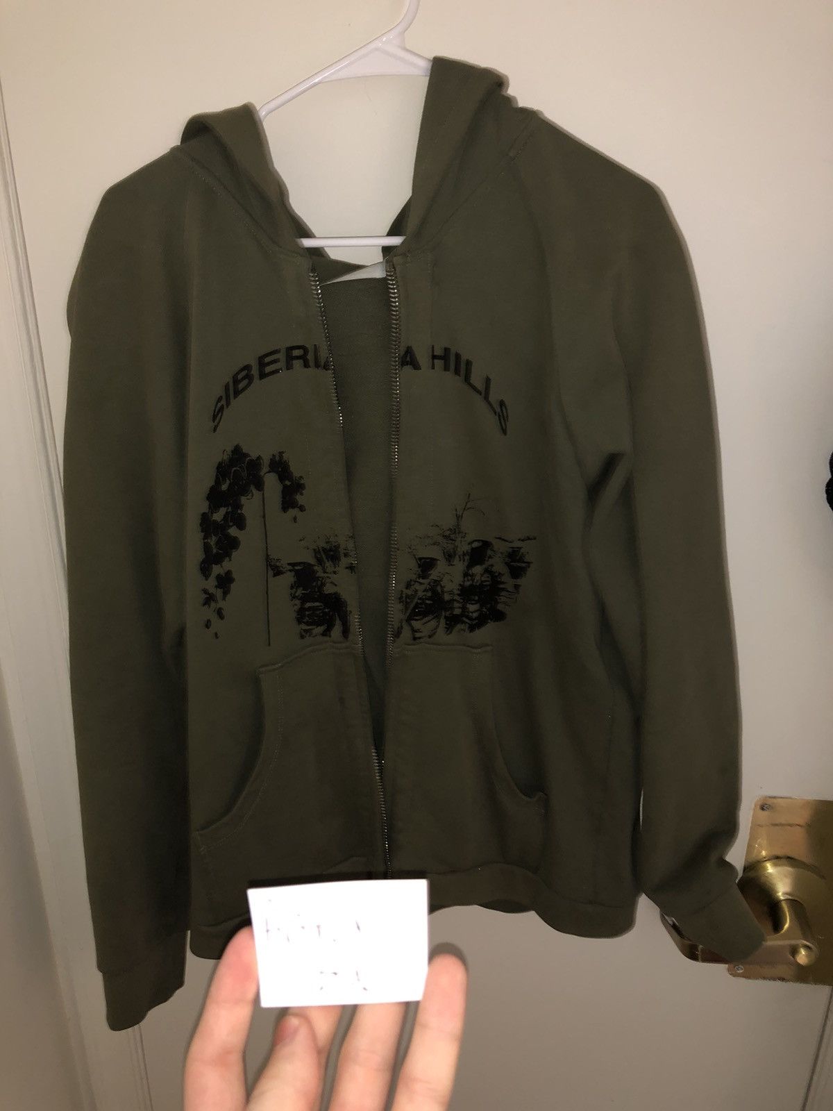 *Extremely Rare* Siberia Hills Zip-Up Hoodie