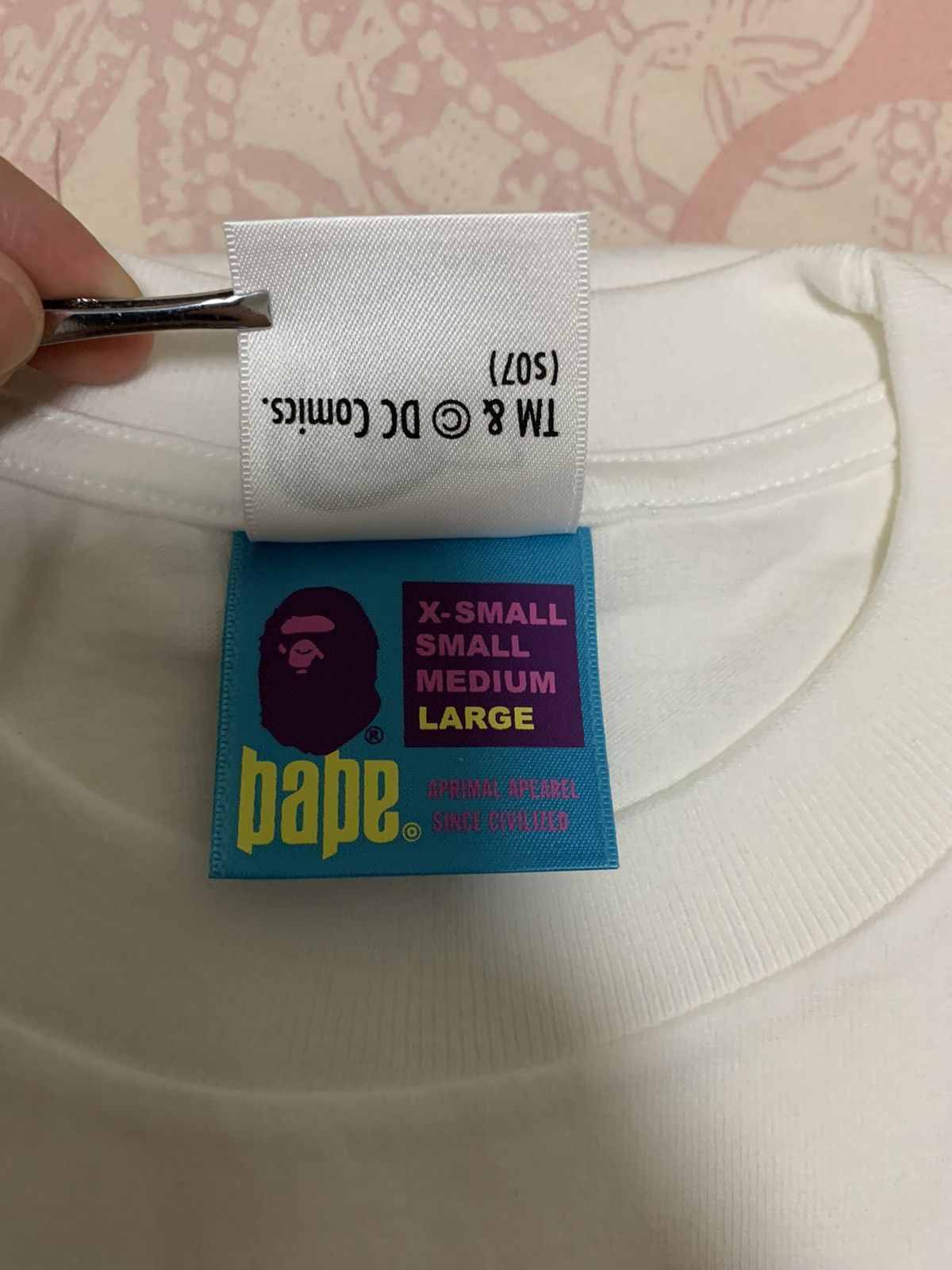 Bape Bape dc tee and valentines day tee Size US L / EU 52-54 / 3 - 5 Thumbnail