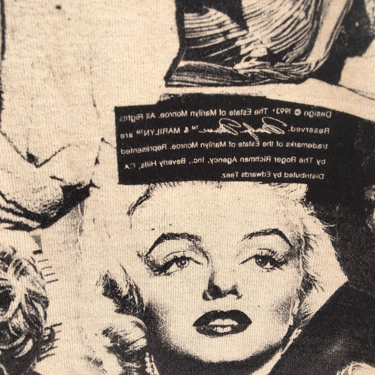Fruit Of The Loom Vintage Marilyn Monroe All over print shirt size large Size US L / EU 52-54 / 3 - 9 Thumbnail