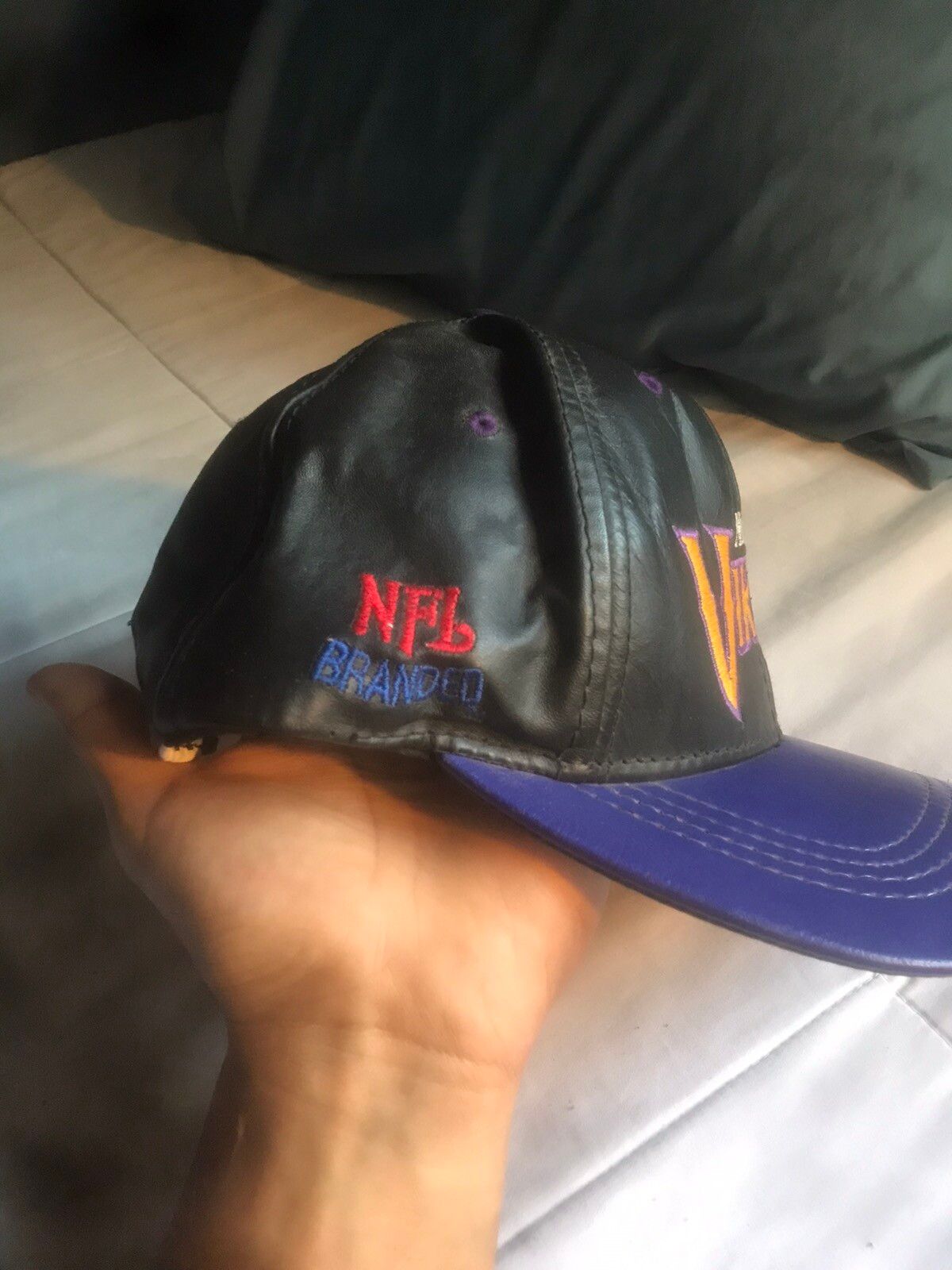 Vintage VTG 1990s Minnesota Vikings NFL Football Leather Snapback Size ONE SIZE - 3 Thumbnail