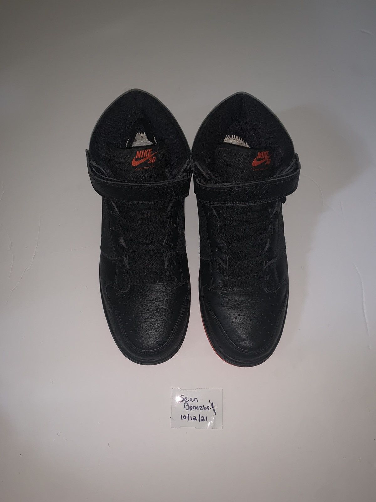 dunk mid pro sb halloween