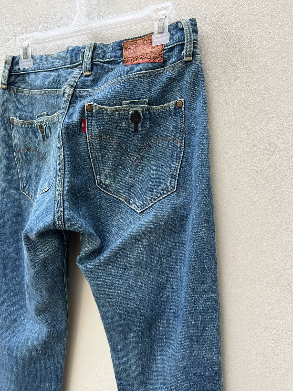Levi's Levi's Red Made in Japan Jerky Patch Buttonfly Denim Jeans Size US 30 / EU 46 - 19 Thumbnail
