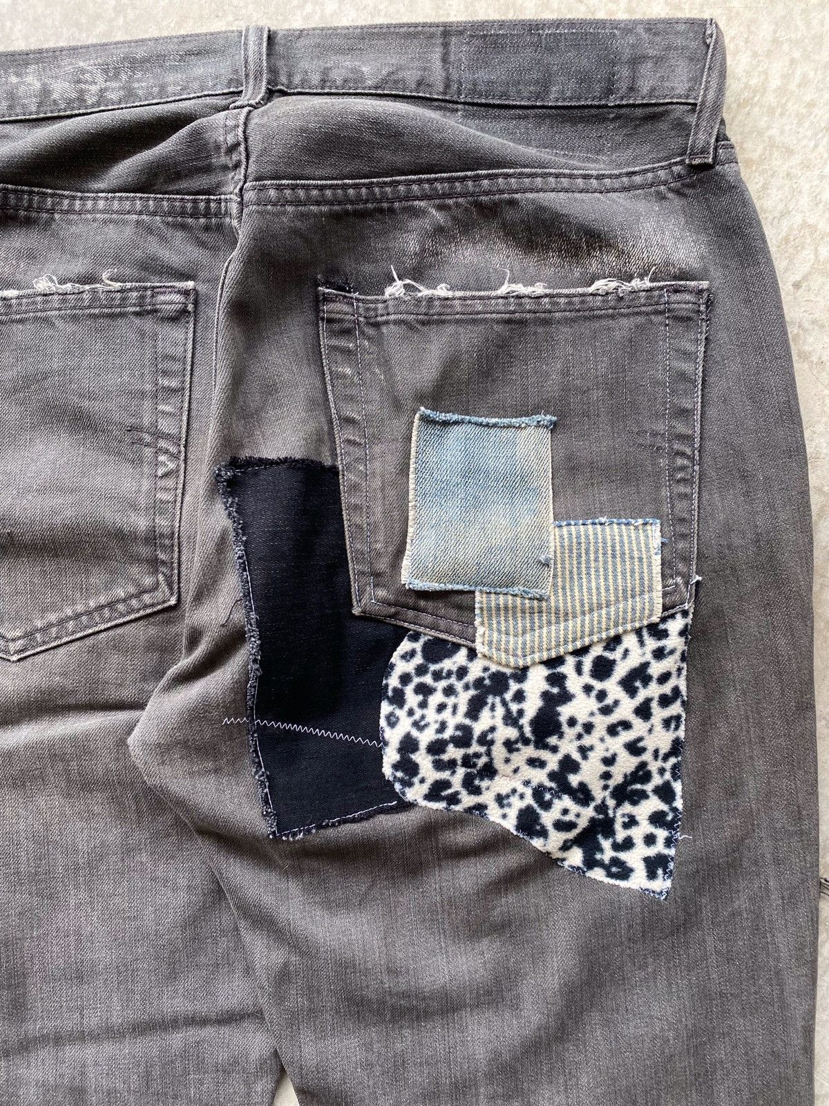 Levi's 1990s Faded Grey Levi's 501 Patched Jeans Size US 33 - 9 Thumbnail