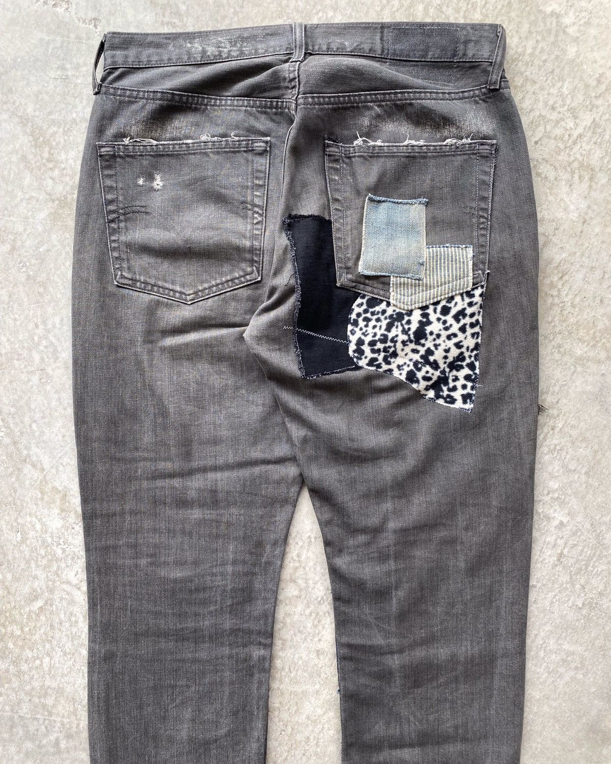 Levi's 1990s Faded Grey Levi's 501 Patched Jeans Size US 33 - 8 Thumbnail