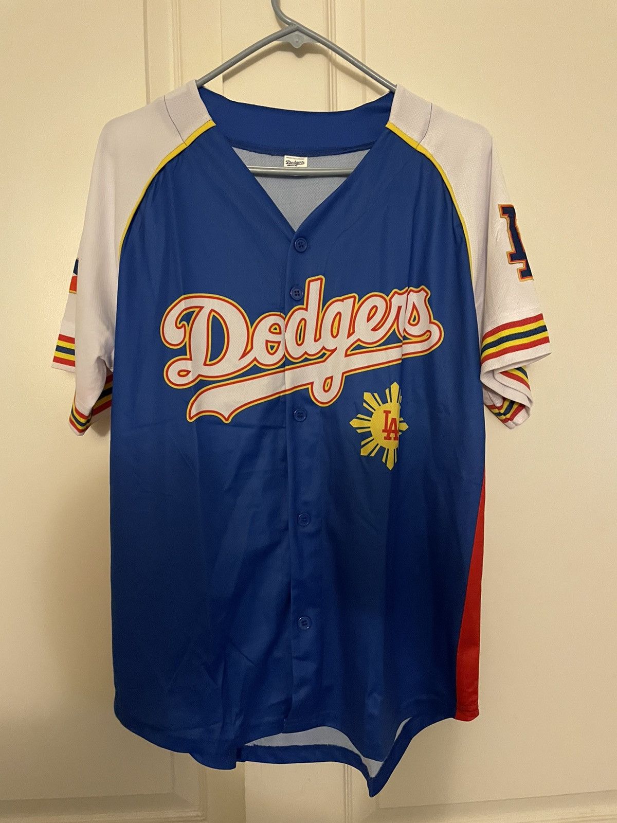 Los Angeles Dodgers SGA Jersey Filipino Night 2021 Philippines Flag Adult  XL