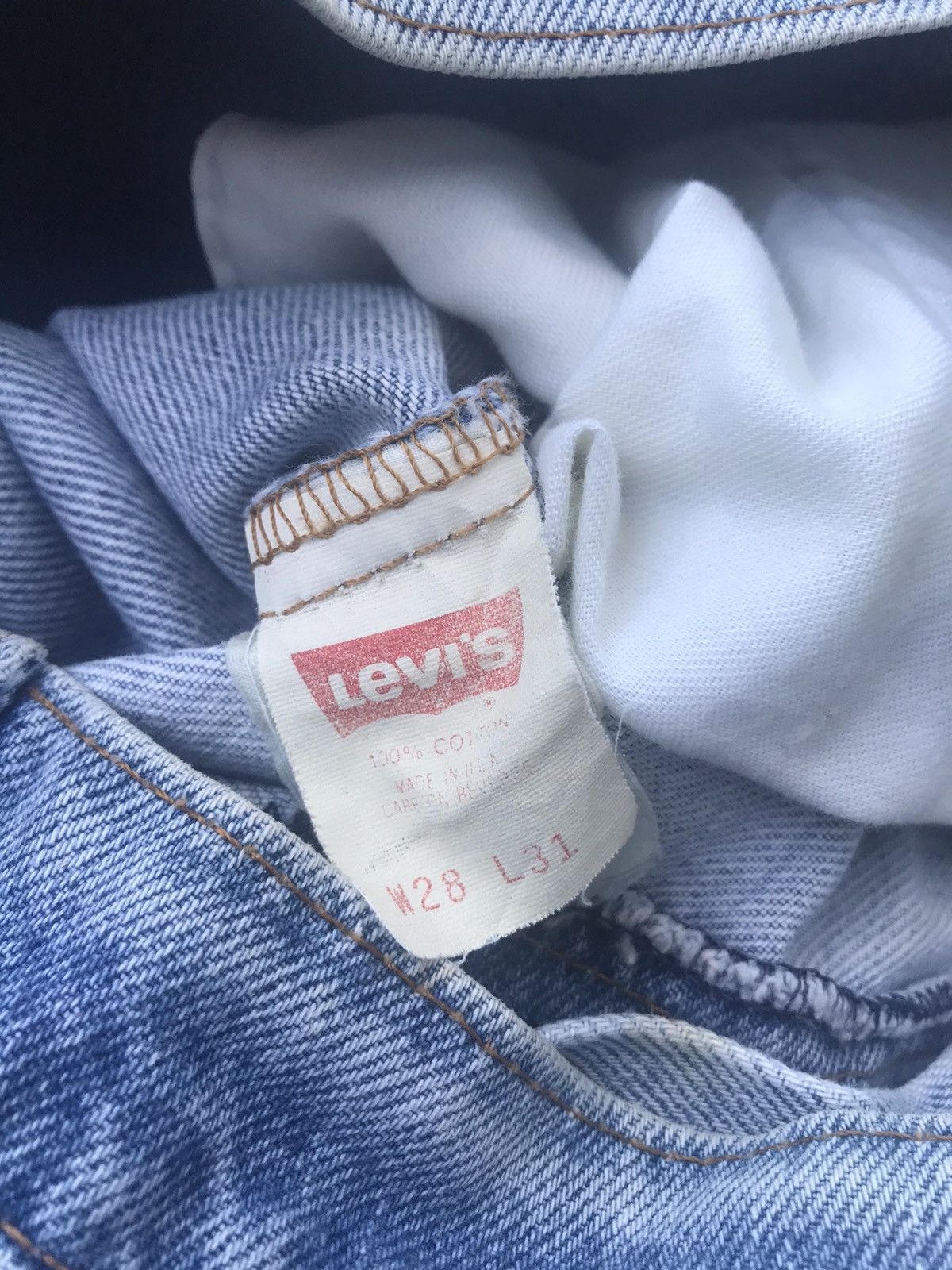 Levi's LIGHT WASH LEVIS 610 VINTAGE DISTRESSED DENIM JEANS W27 Size US 27 - 6 Thumbnail