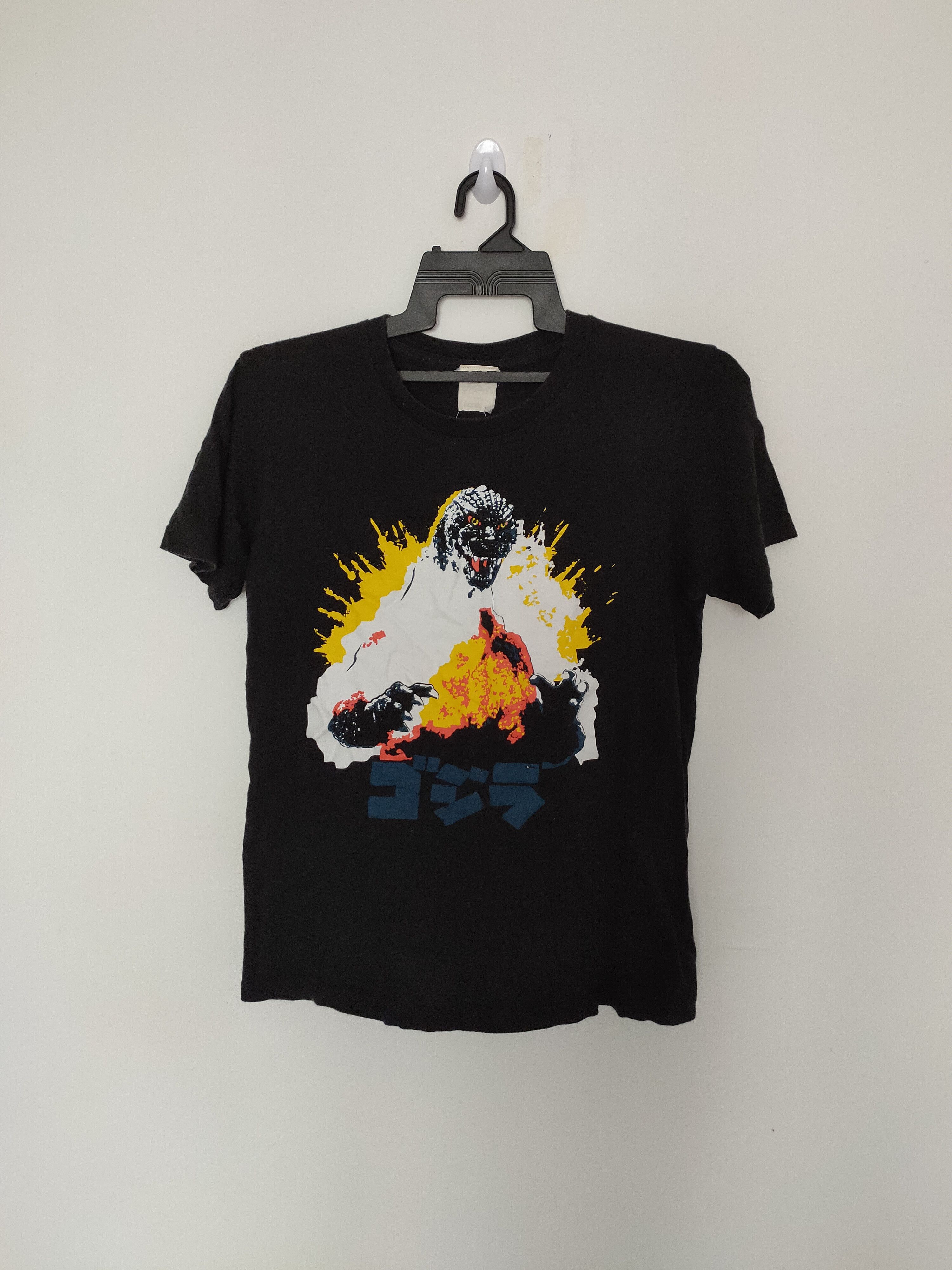 Vintage Vintage 90s Godzilla Movie Anime Tshirt Ultraman Size US M / EU 48-50 / 2 - 1 Thumbnail