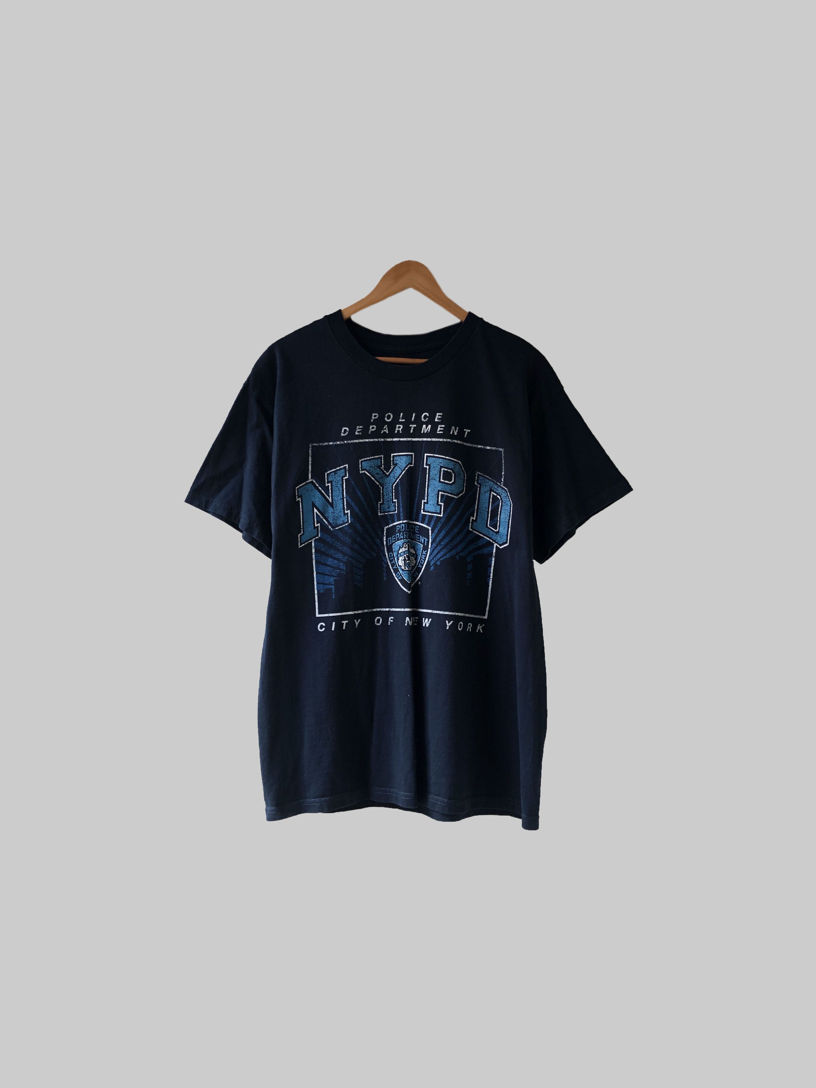 Vintage Vintage NYPD t-shirt (FDNY) Size US L / EU 52-54 / 3 - 1 Thumbnail