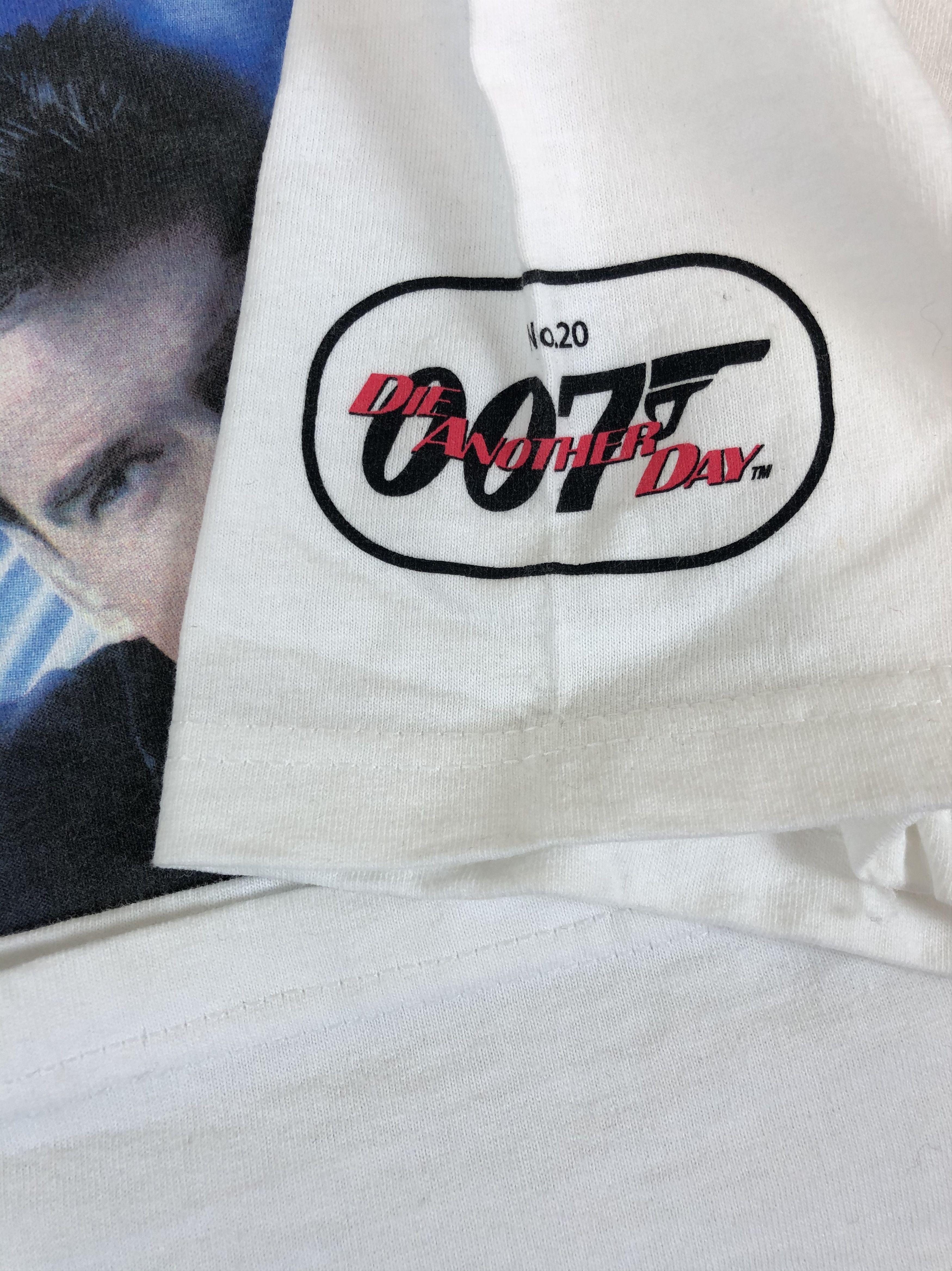 Vintage Vintage 2002 James Bond 007 Die Another Day Size US XL / EU 56 / 4 - 8 Thumbnail
