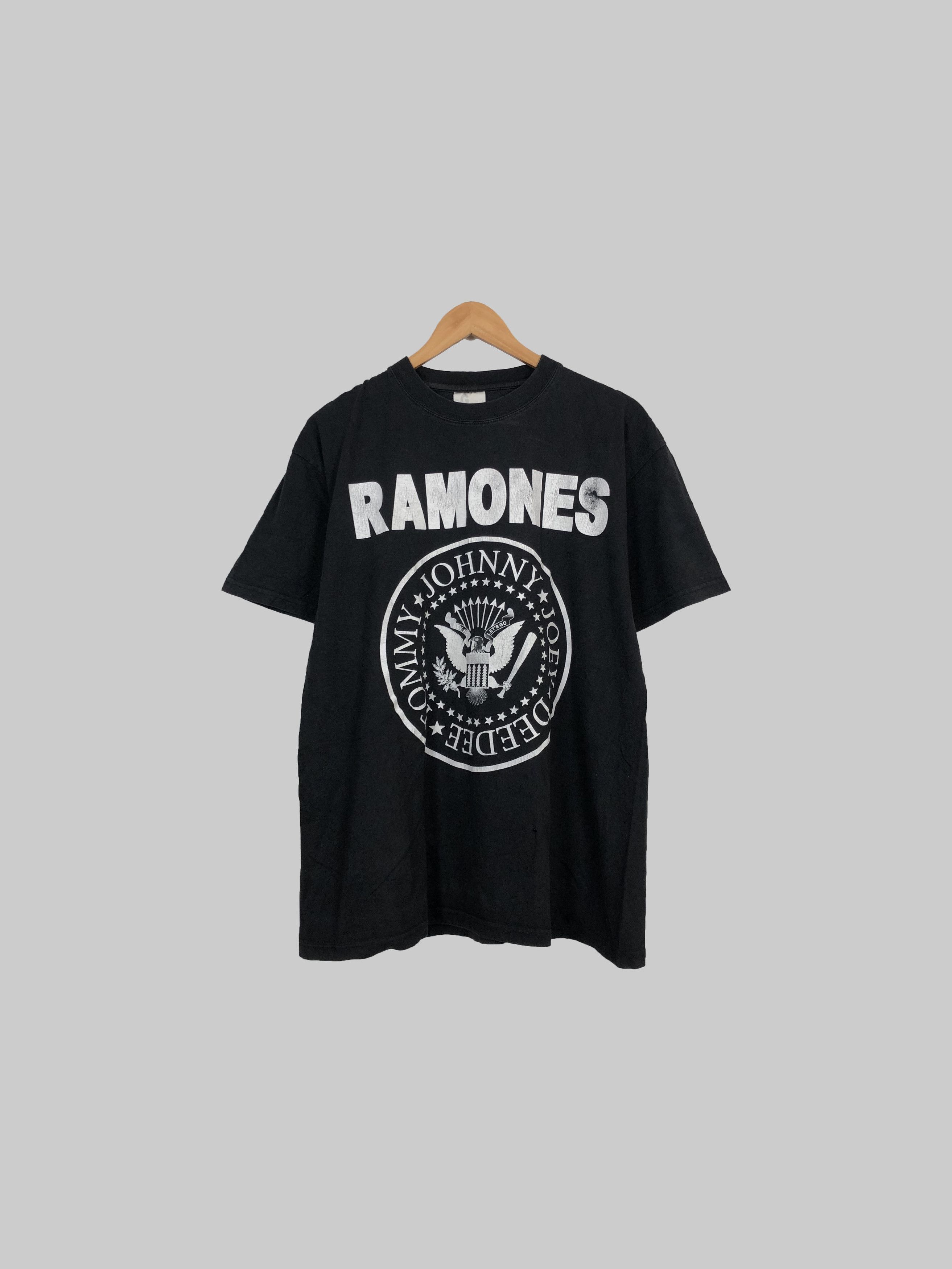 Band Tees Vintage 90s Ramones Hey Ho Lets Go (Dead Kennedys) Size US L / EU 52-54 / 3 - 1 Thumbnail