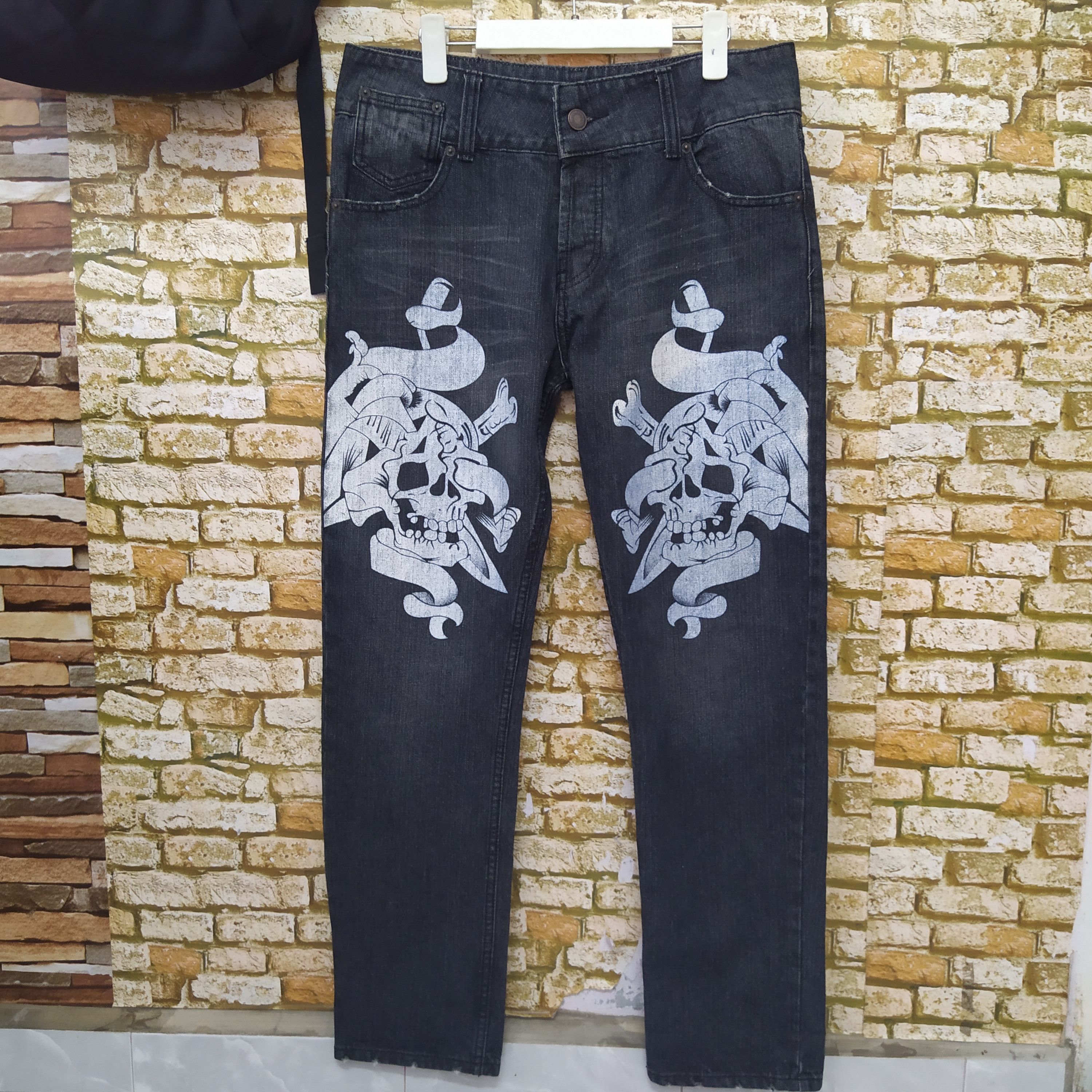 Edition Japan × Japanese Brand YULETIDE JUBILATION SKULL DENIM OVERSIZED POCKET (D175) Size US 34 / EU 50 - 1 Thumbnail