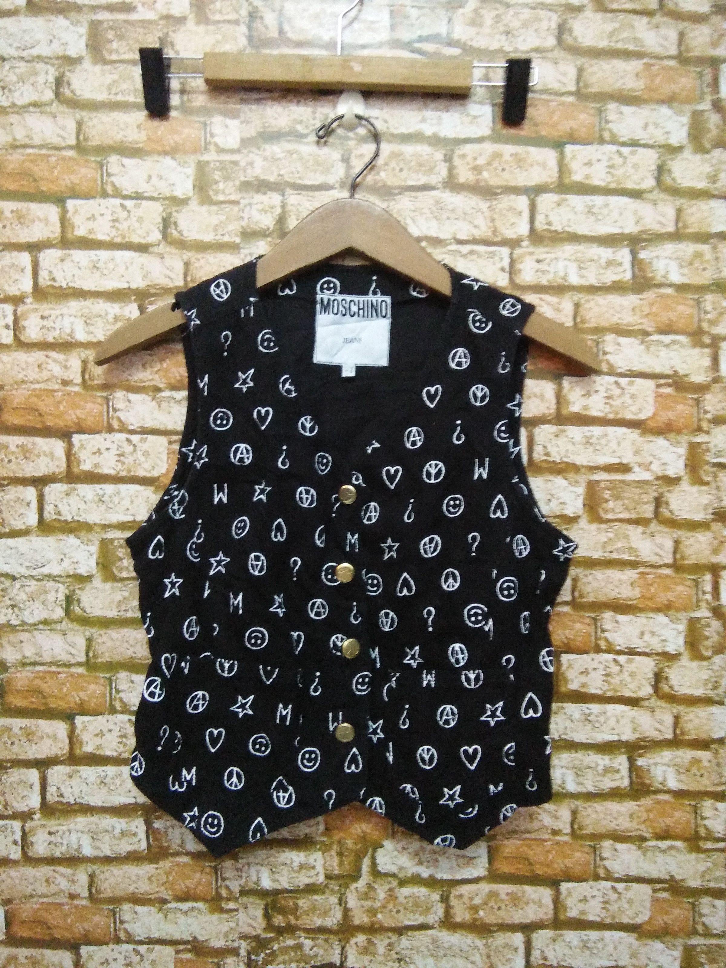 Moschino MOSCHINO all over print heavy cotton (A566) Size US S / EU 44-46 / 1 - 1 Thumbnail
