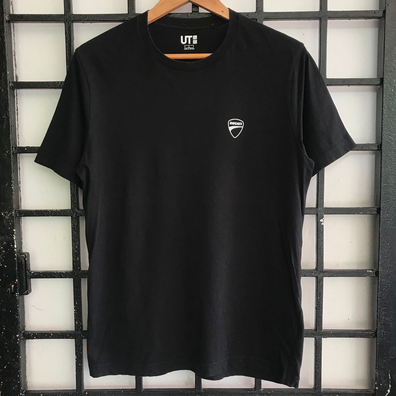 Japanese Brand × Vintage 🔥 Vintage DUCATI Racing Bikers Nice Design Tshirt Size US M / EU 48-50 / 2 - 3 Thumbnail